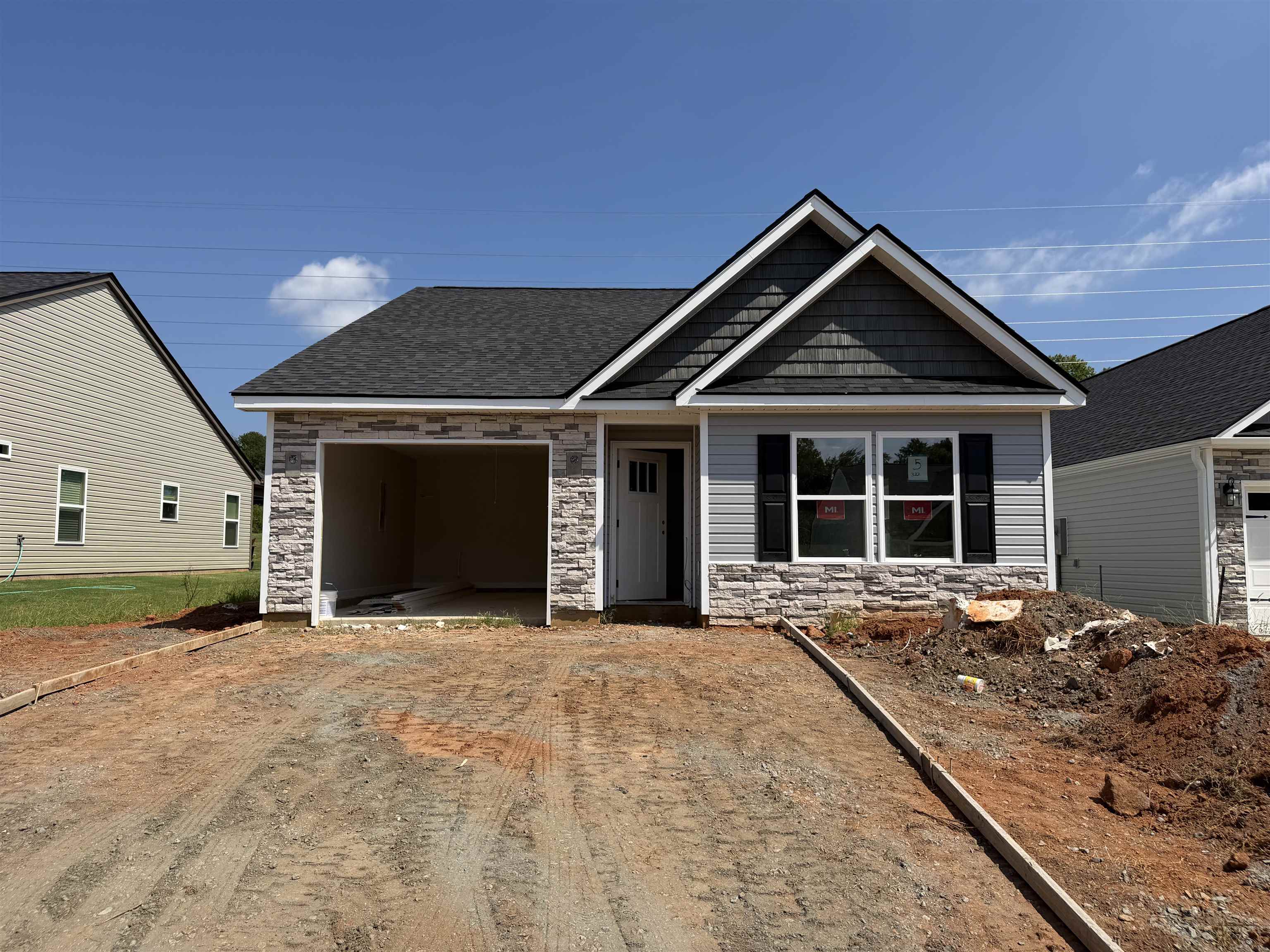 322 Bellrock Road Property Photo 1