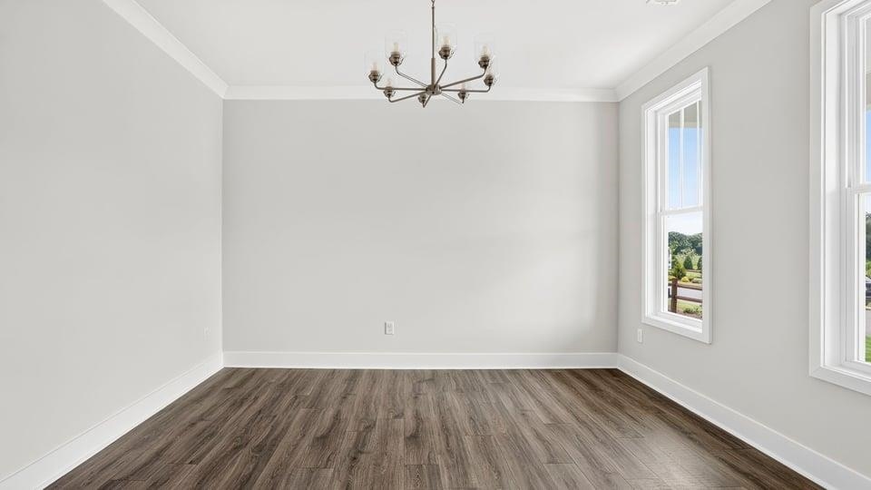 521 Inchmore Drive Property Photo 7