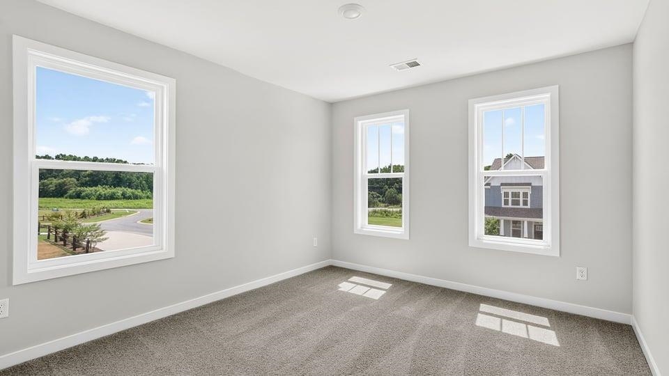 521 Inchmore Drive Property Photo 24