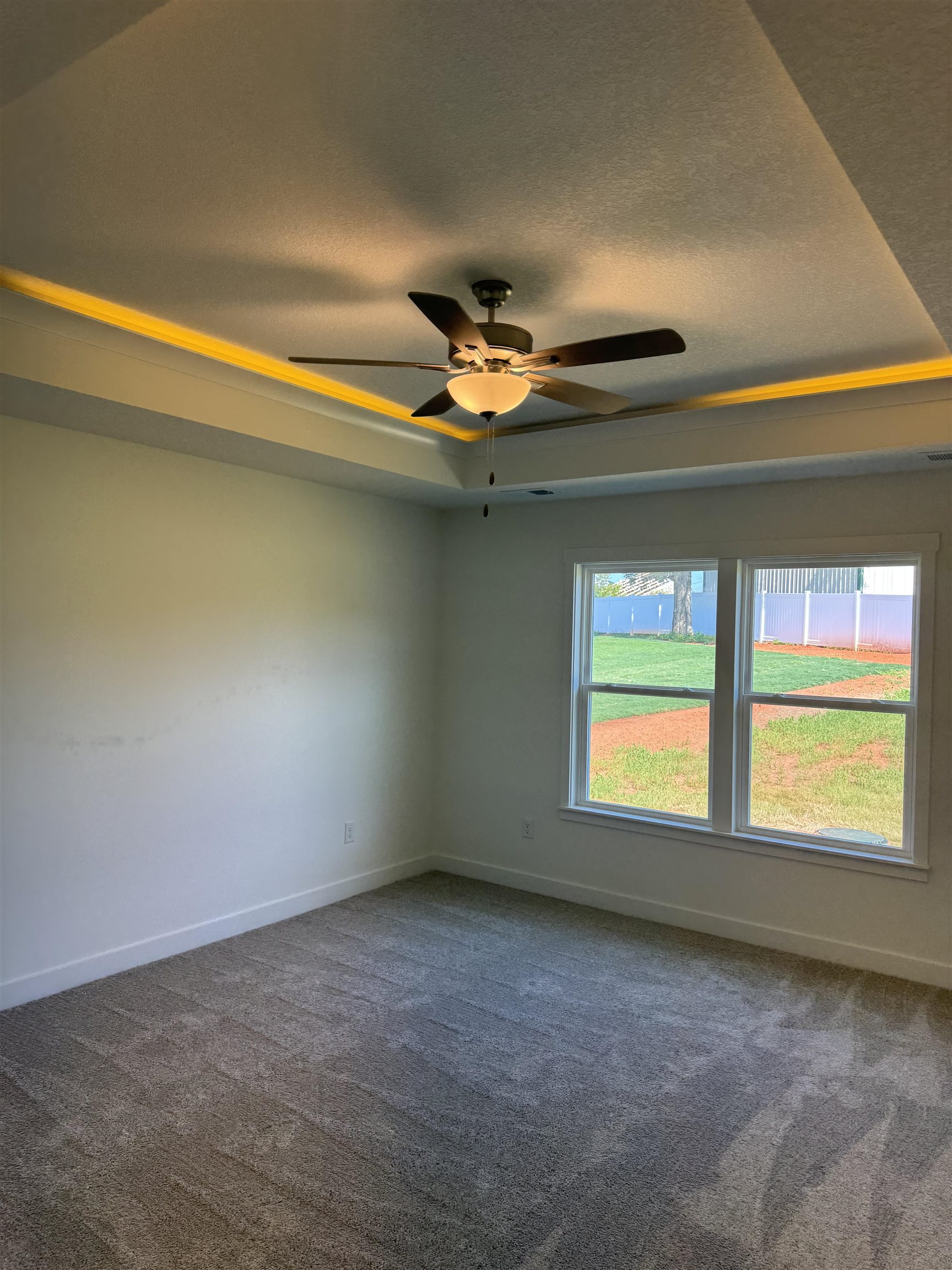 696 Davis Lane Property Photo 15