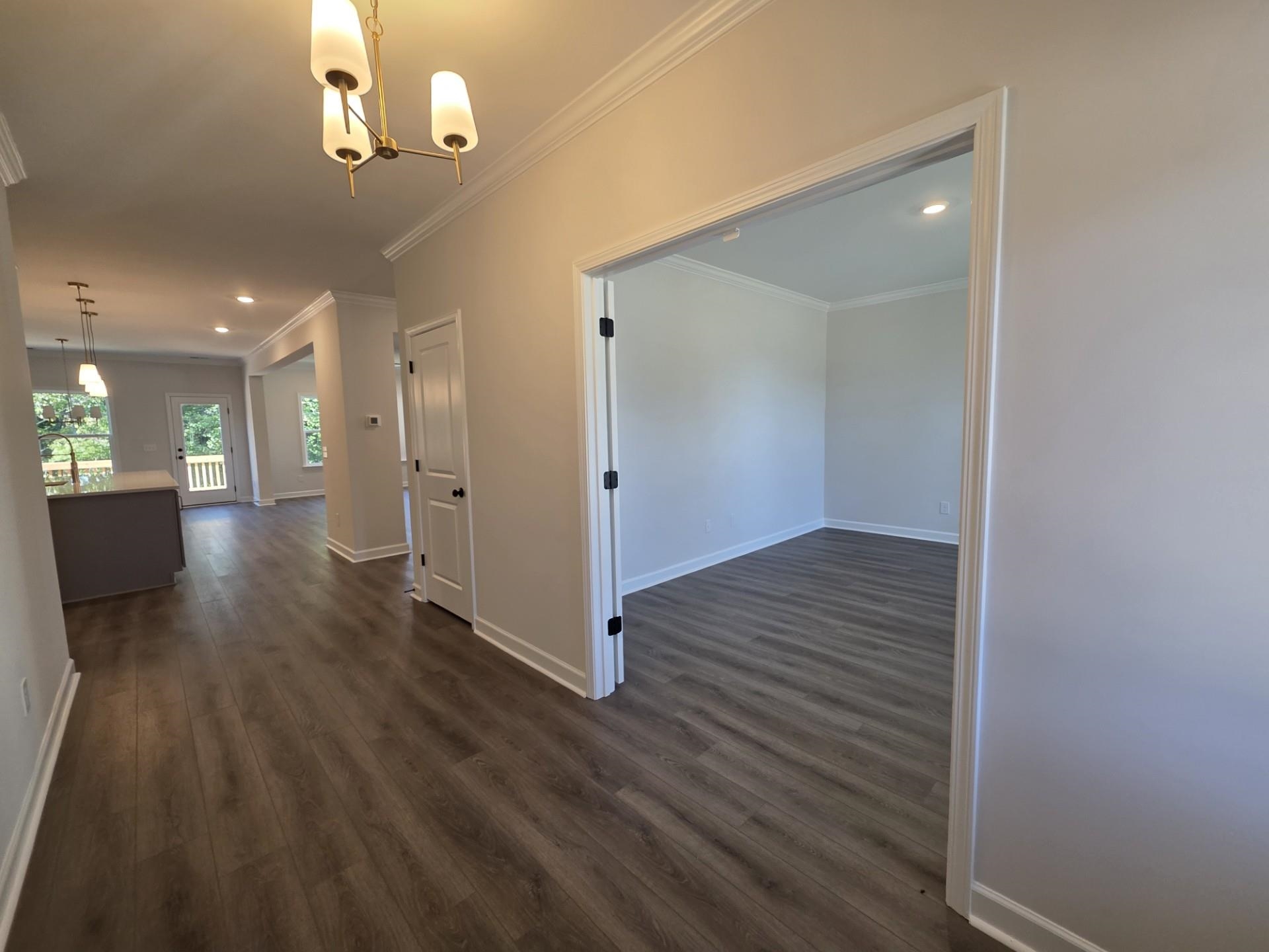 2061 Emily Margaret Road Property Photo 3