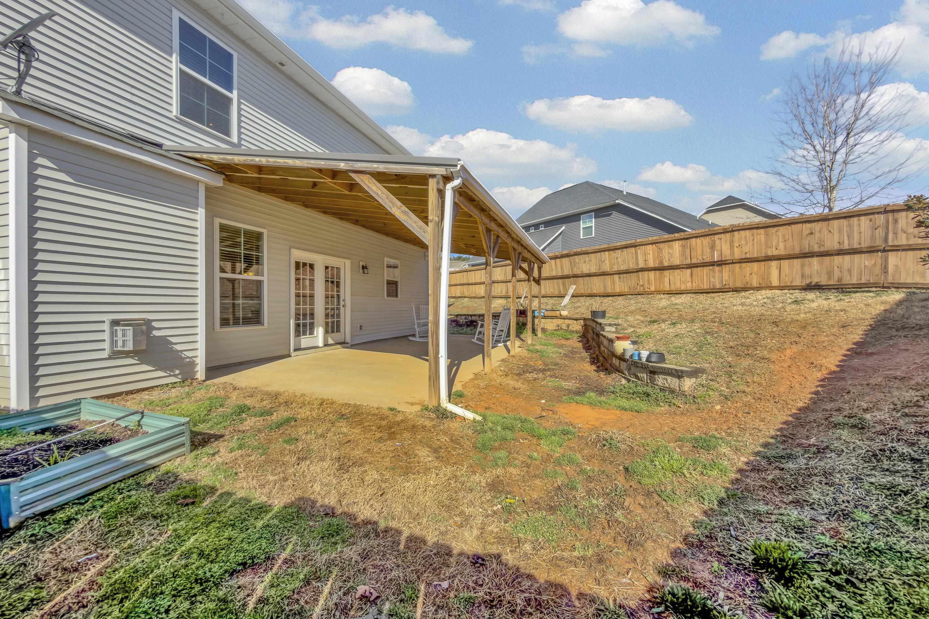 123 W Pyrenees Drive Property Photo 19