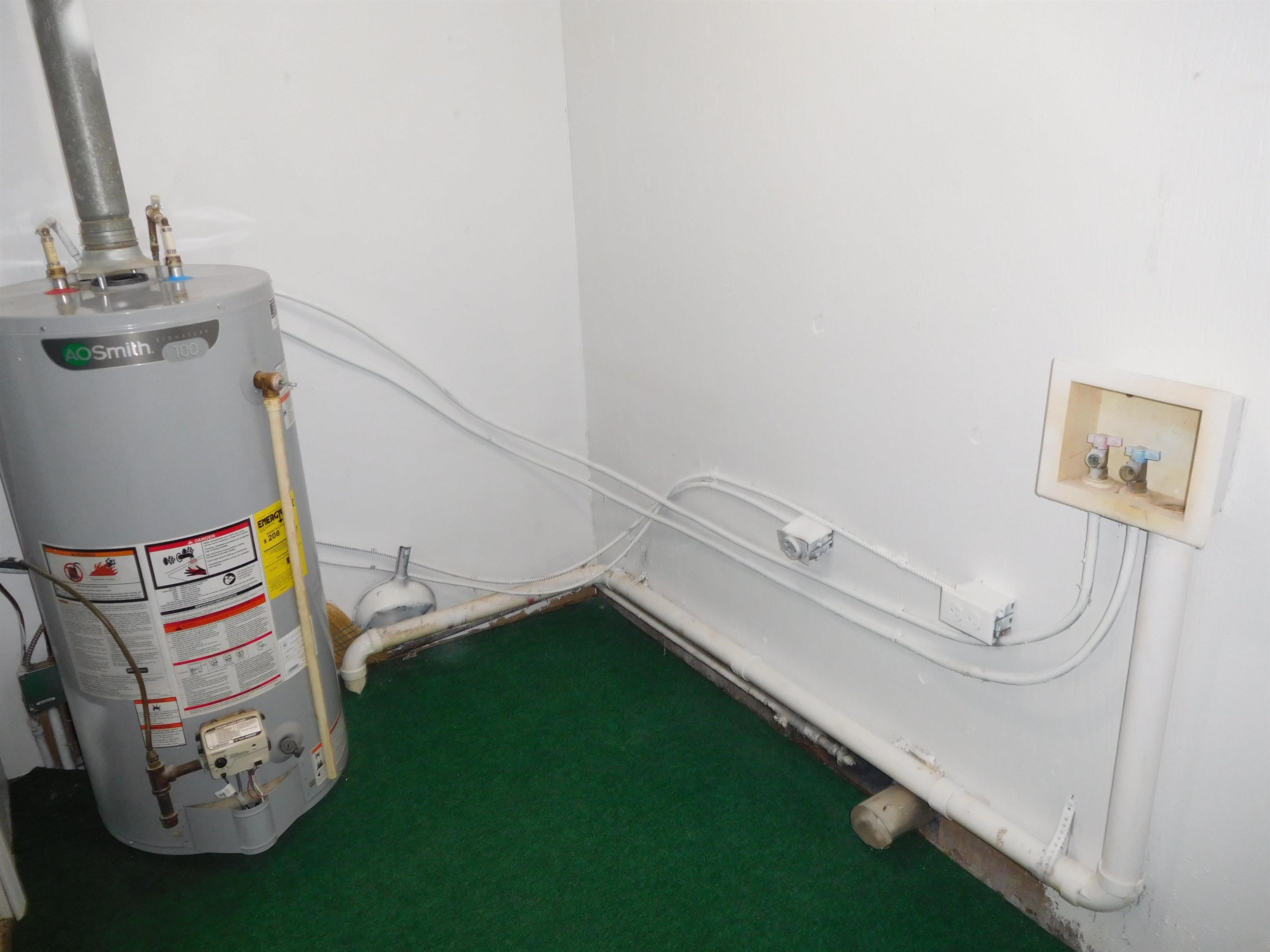 204 Lakeview Drive Drive Property Photo 12