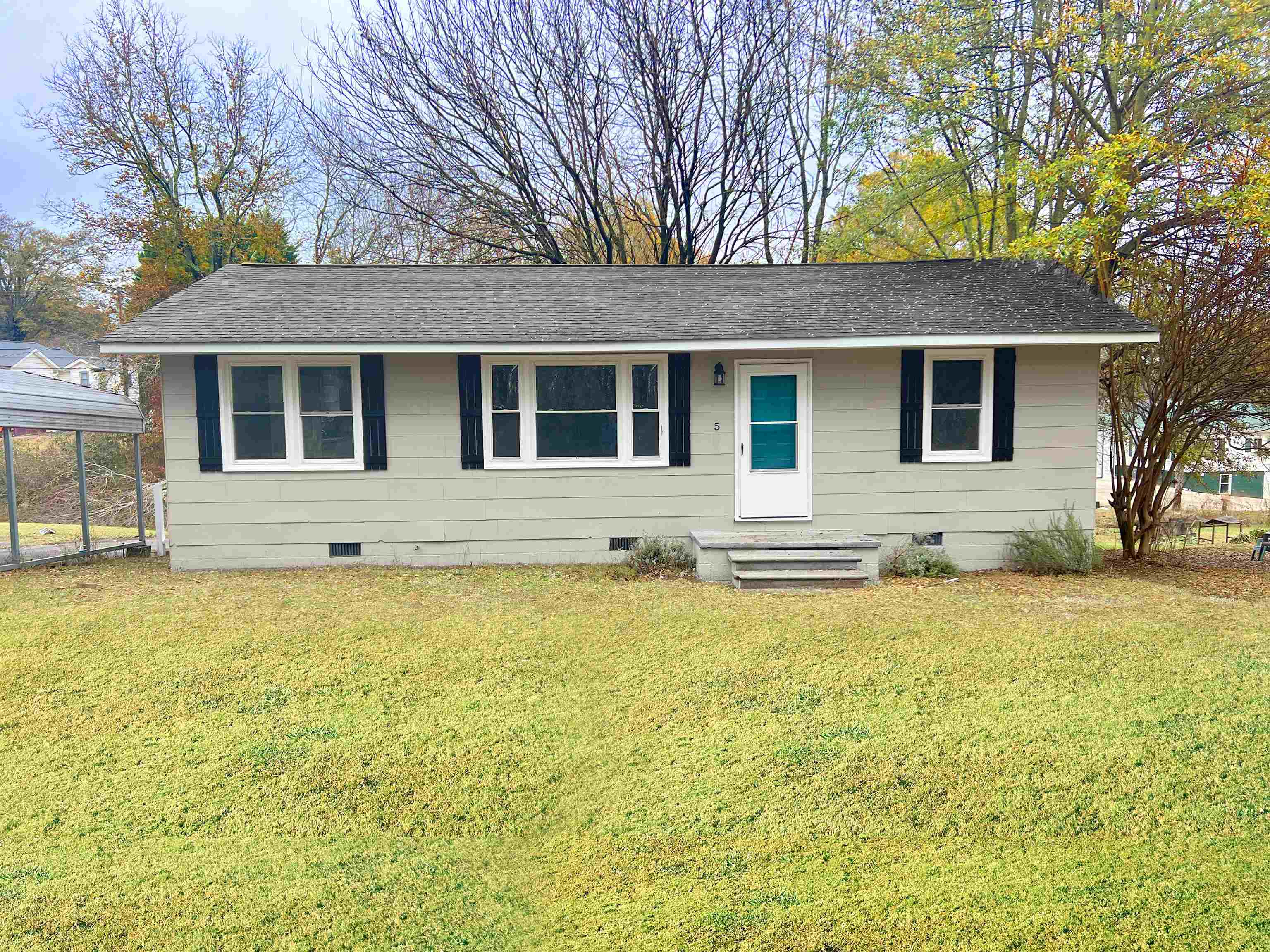 5 Pine Lane Property Photo 1