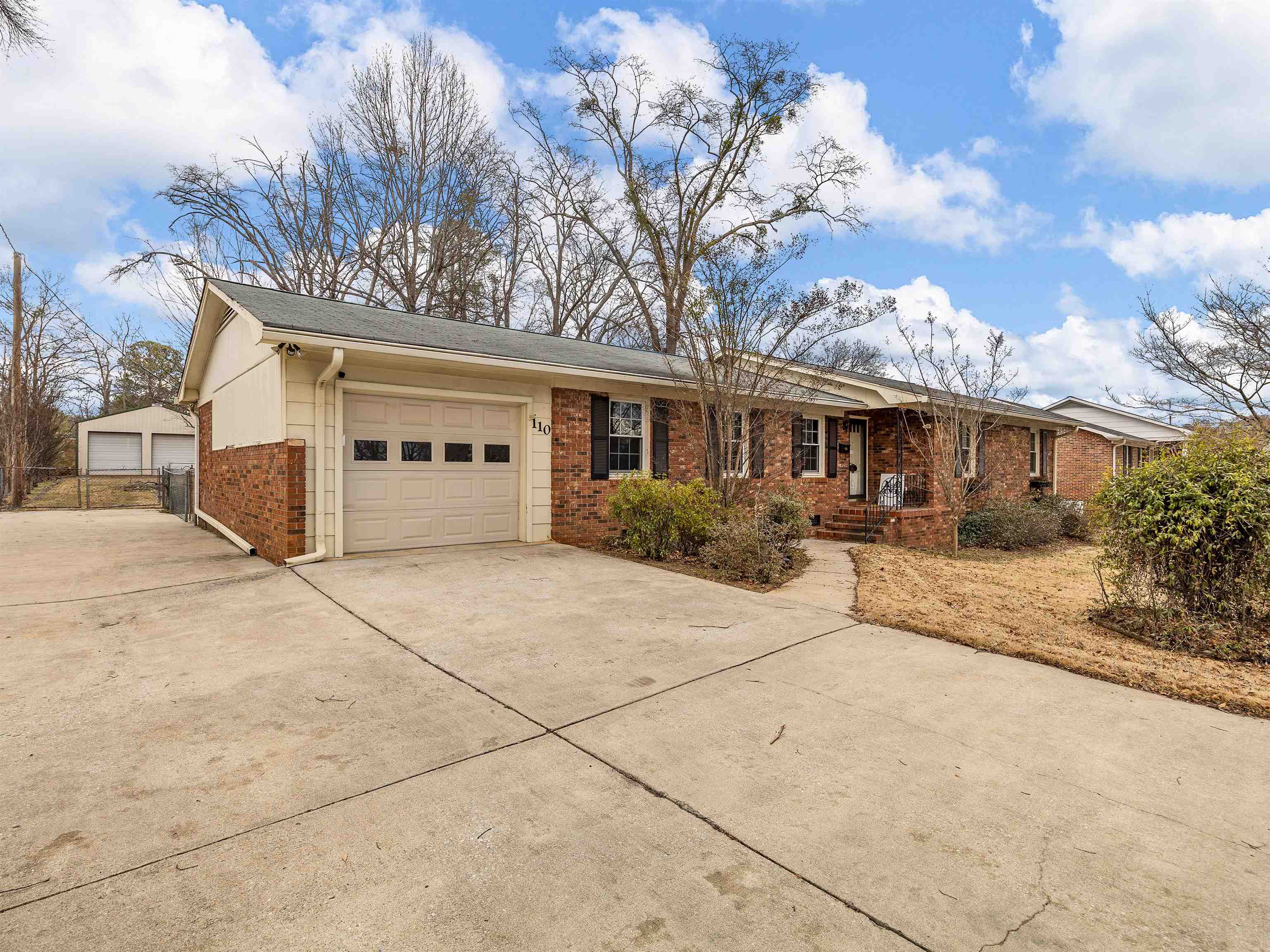 110 Ridgeway Road Property Photo 1