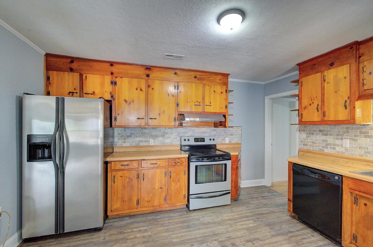 315 Ivydale Property Photo 13