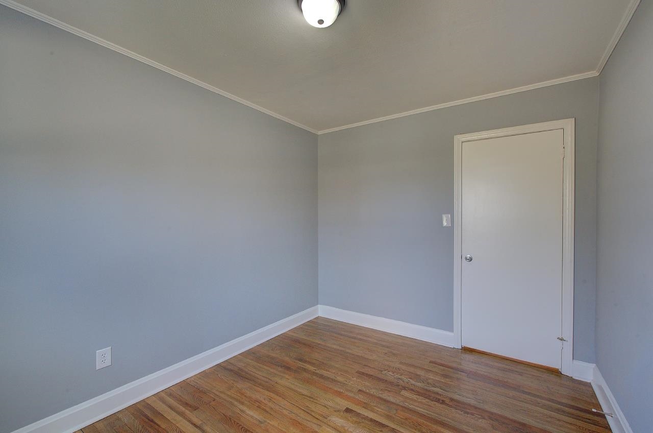 315 Ivydale Property Photo 23
