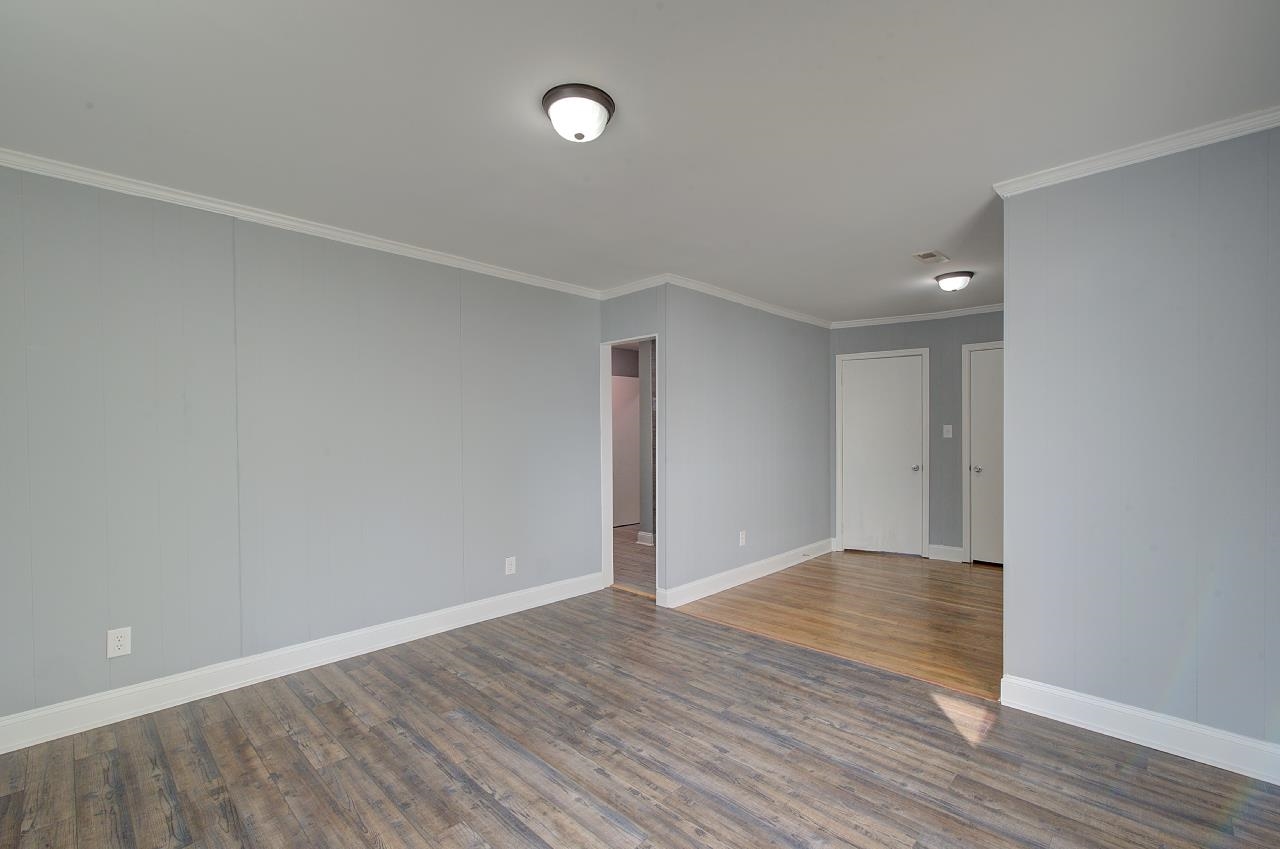 315 Ivydale Property Photo 30