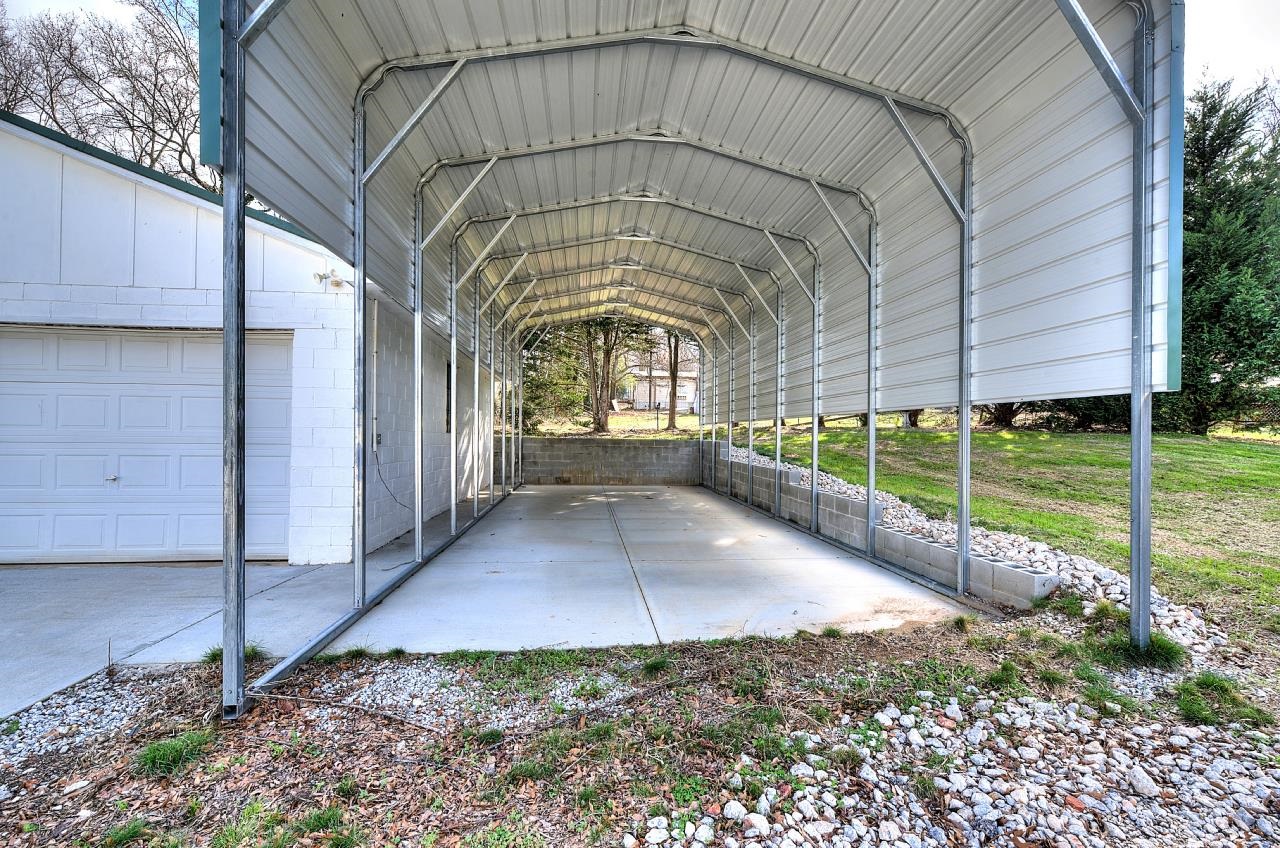 315 Ivydale Property Photo 44