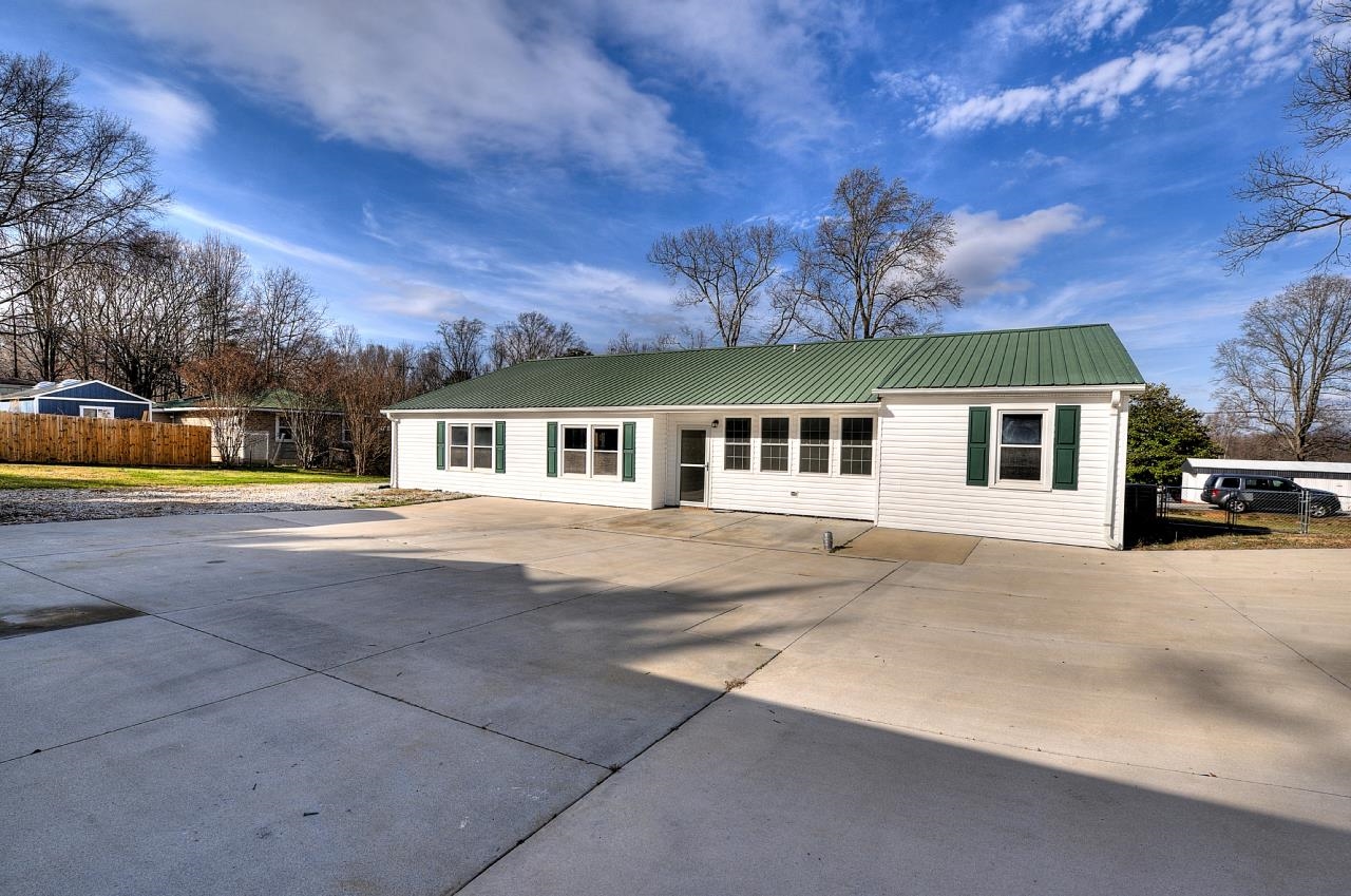 315 Ivydale Property Photo 46