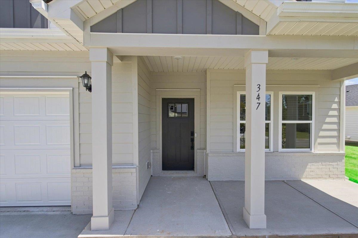 347 Allingham Road Property Photo 3