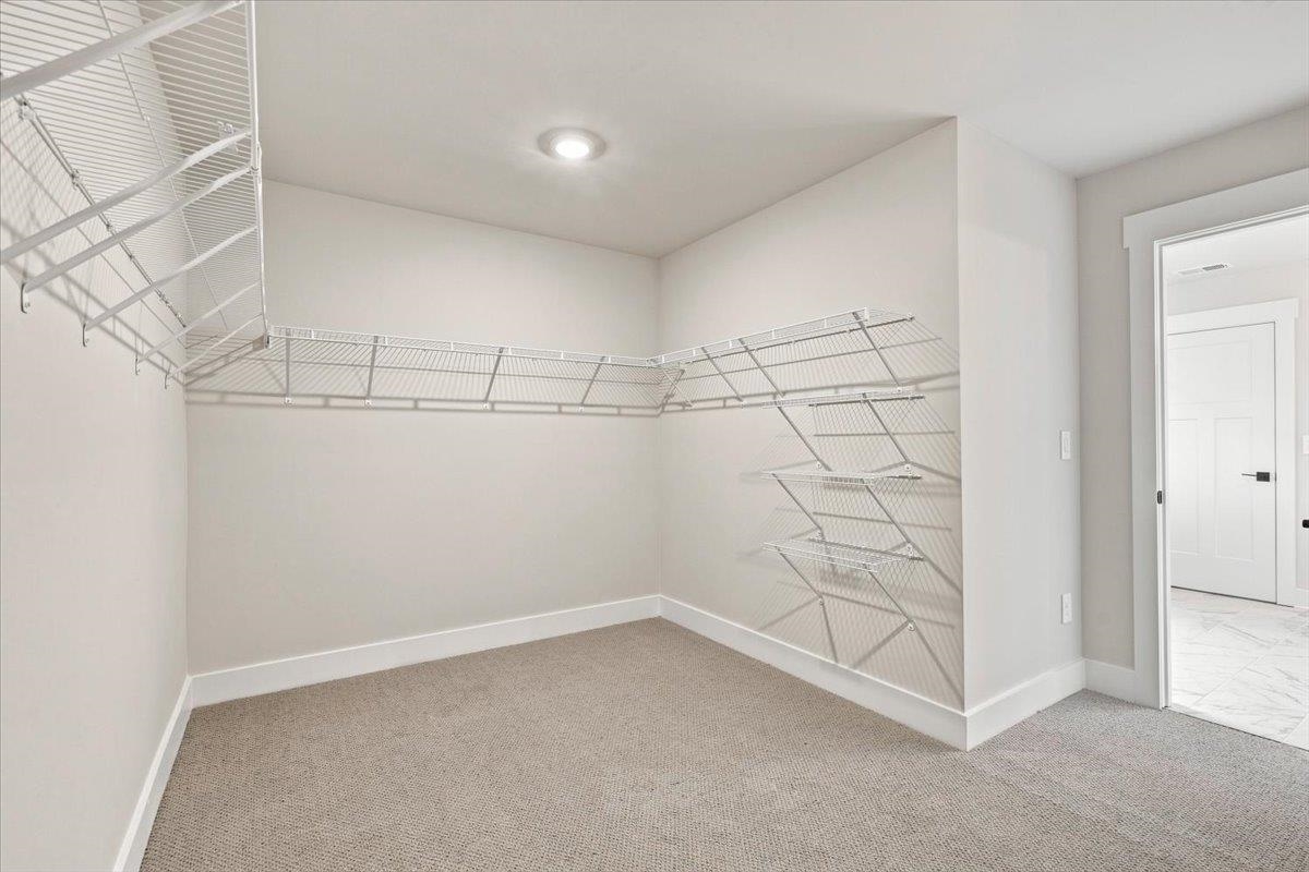 347 Allingham Road Property Photo 20
