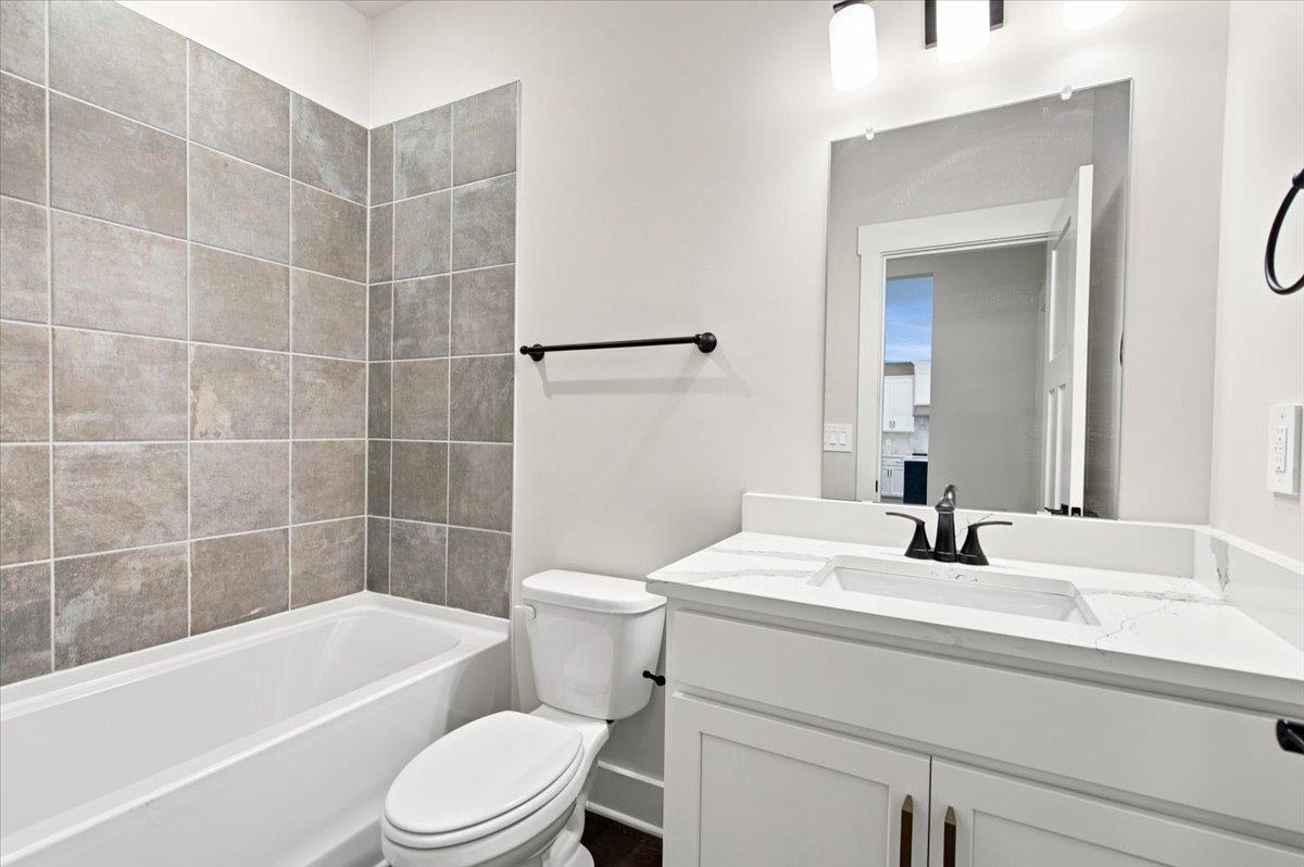 347 Allingham Road Property Photo 23