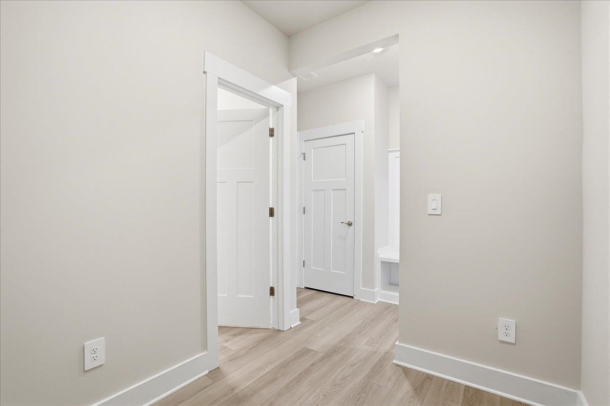 518 Tilson Road Property Photo 7