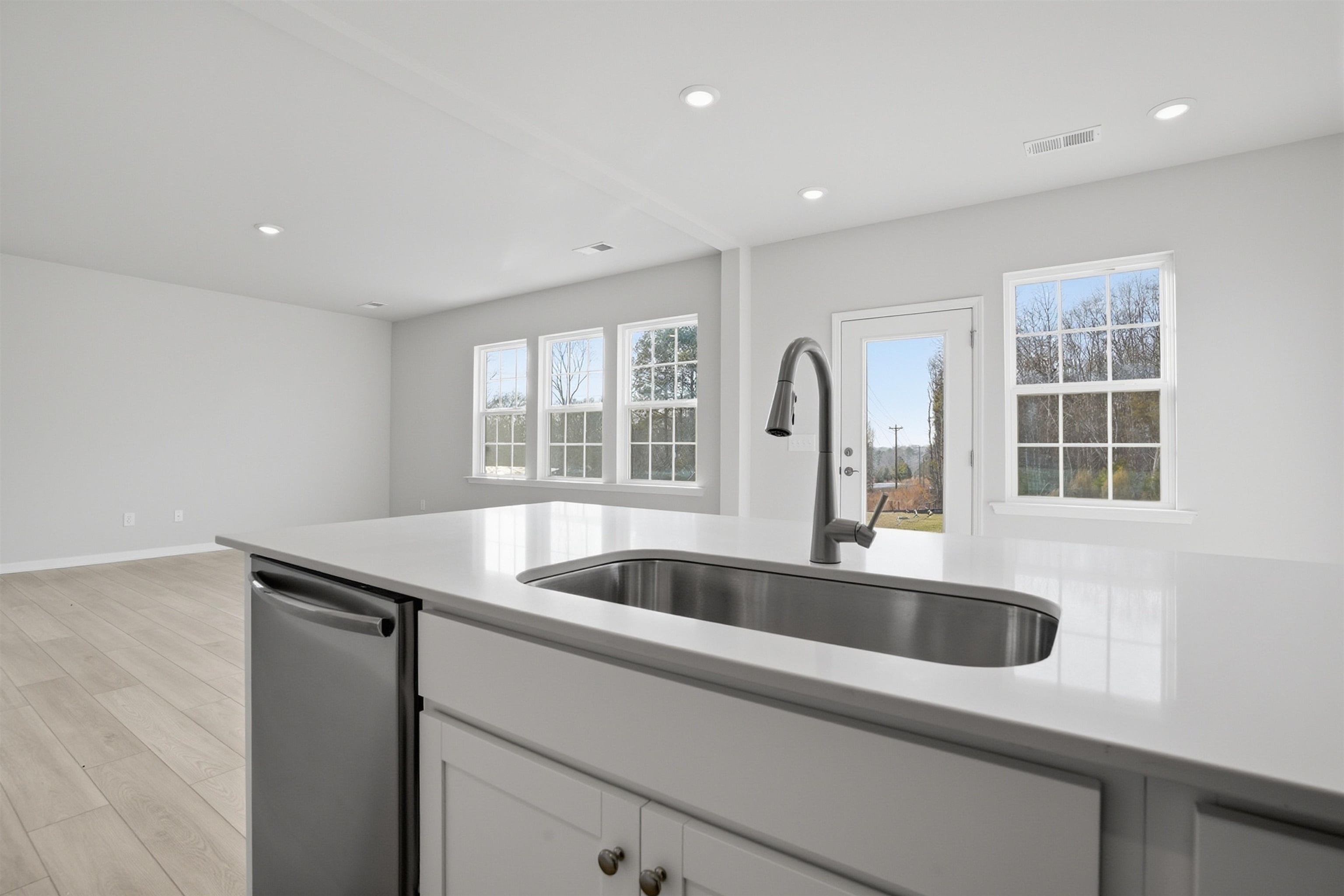 113 Farmwell Drive Property Photo 8