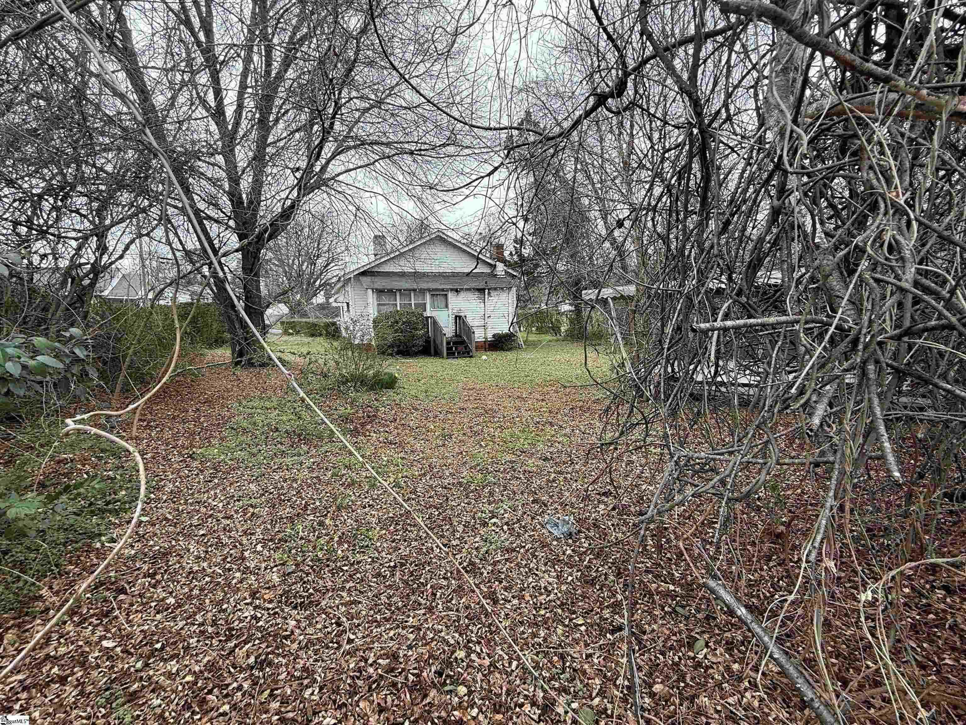200 King Street Property Photo 14
