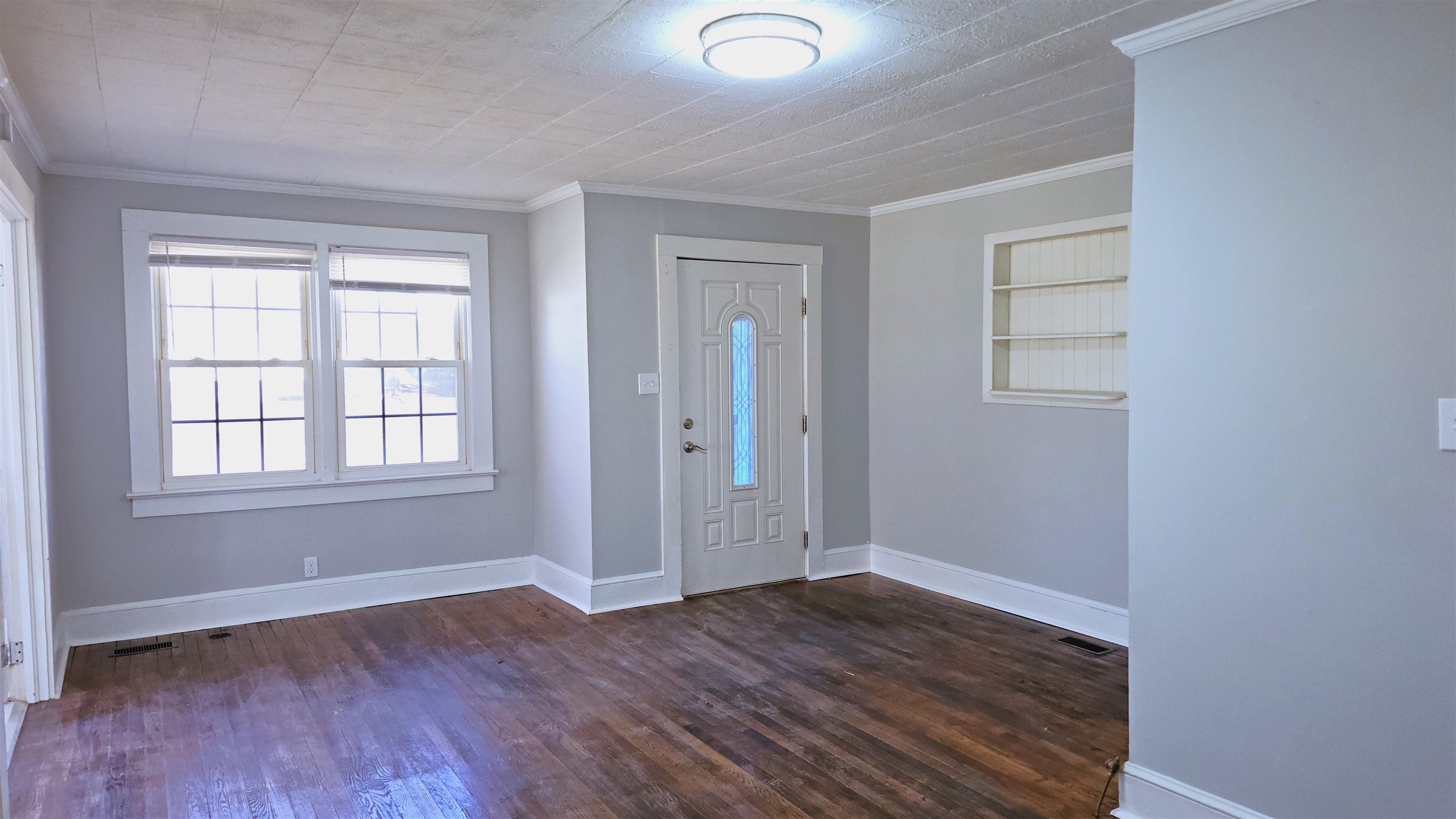 210 James Street Property Photo 7