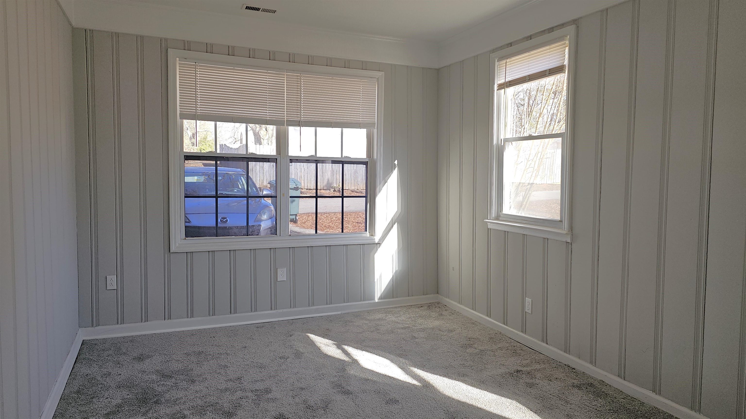 210 James Street Property Photo 14