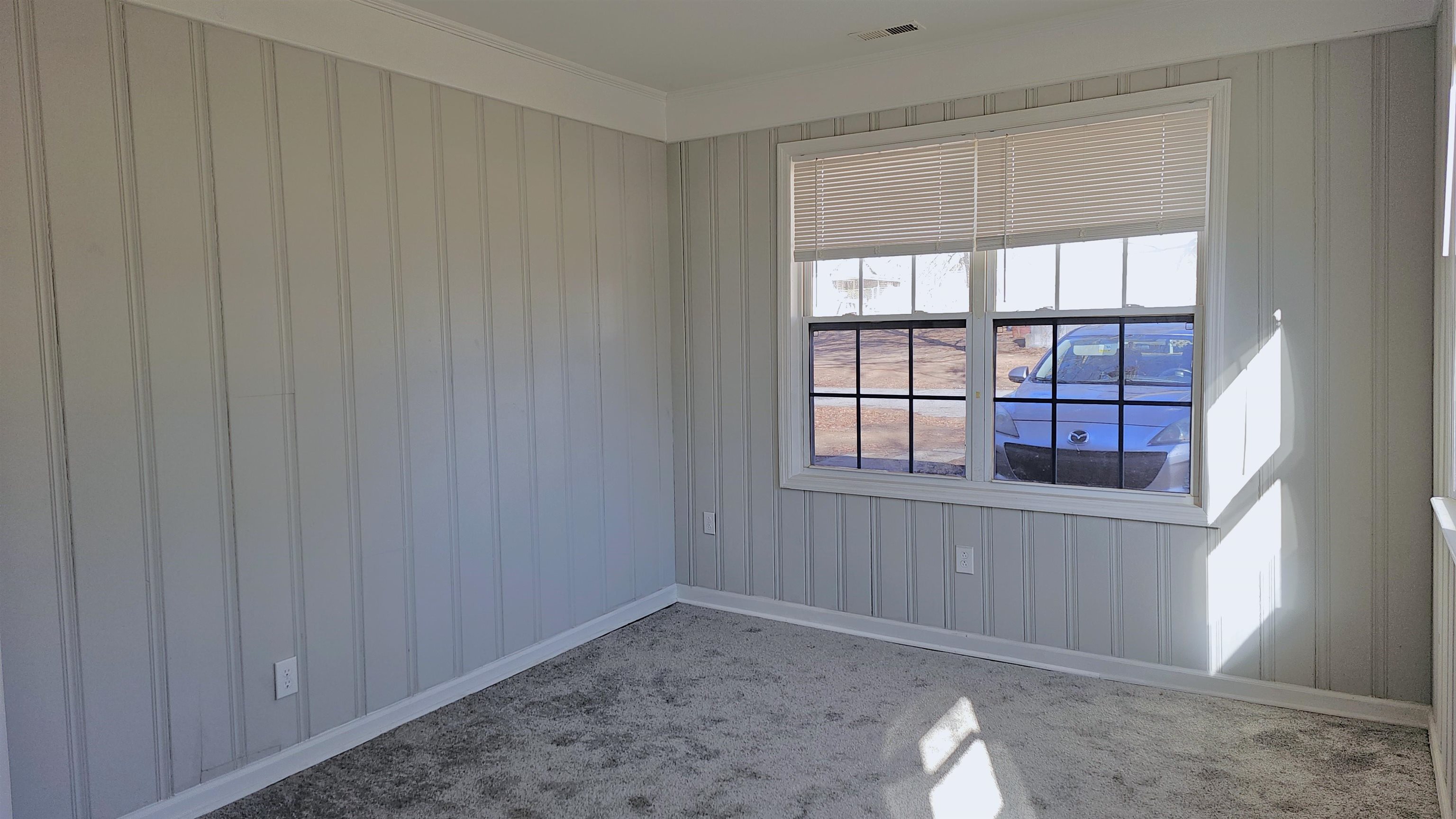 210 James Street Property Photo 15
