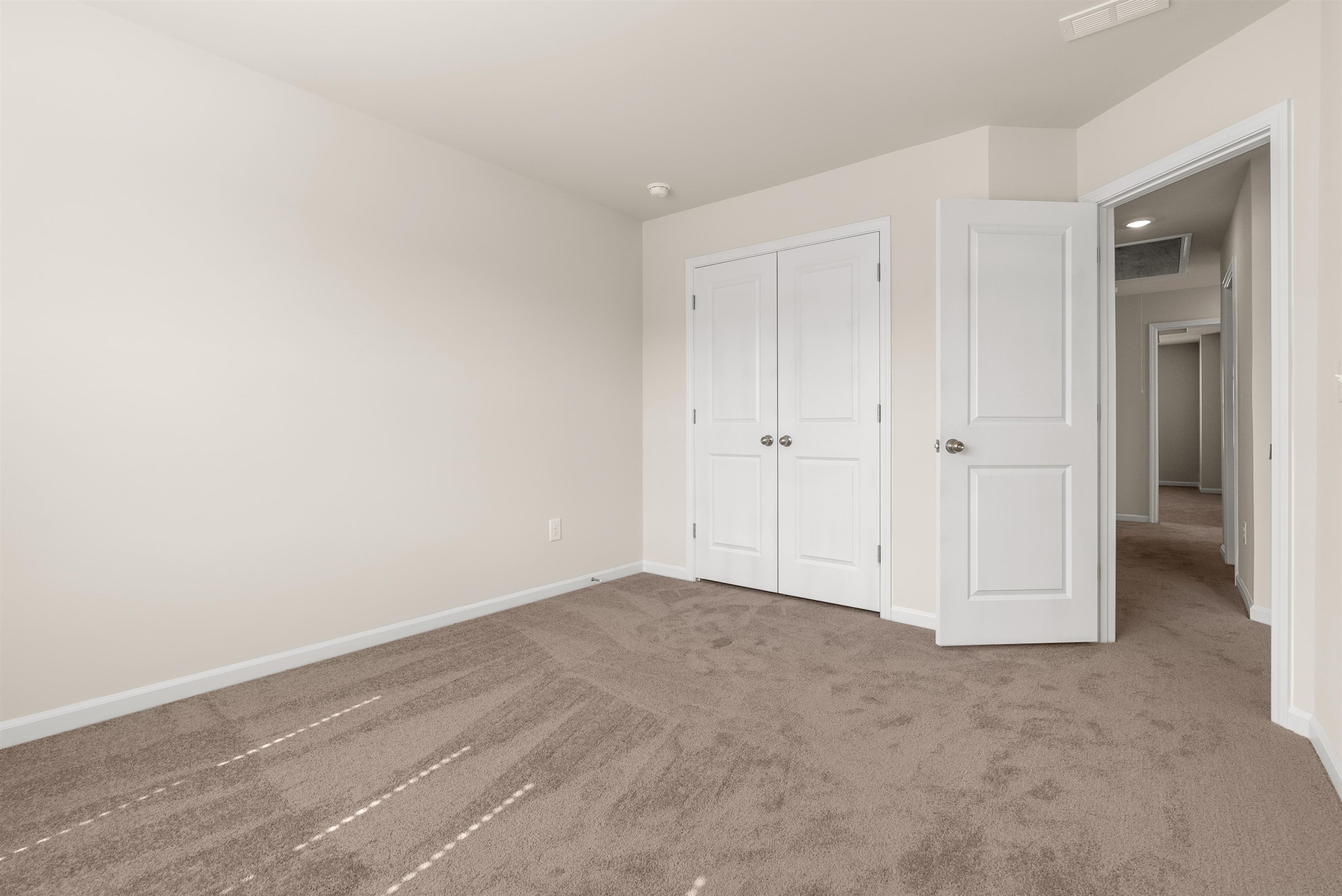 1748 Hidalgo Drive Property Photo 27