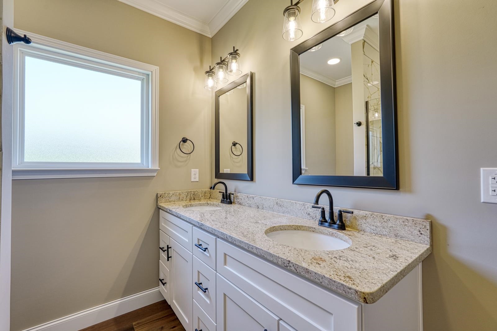 756 Ruby Golightly Drive Property Photo 12