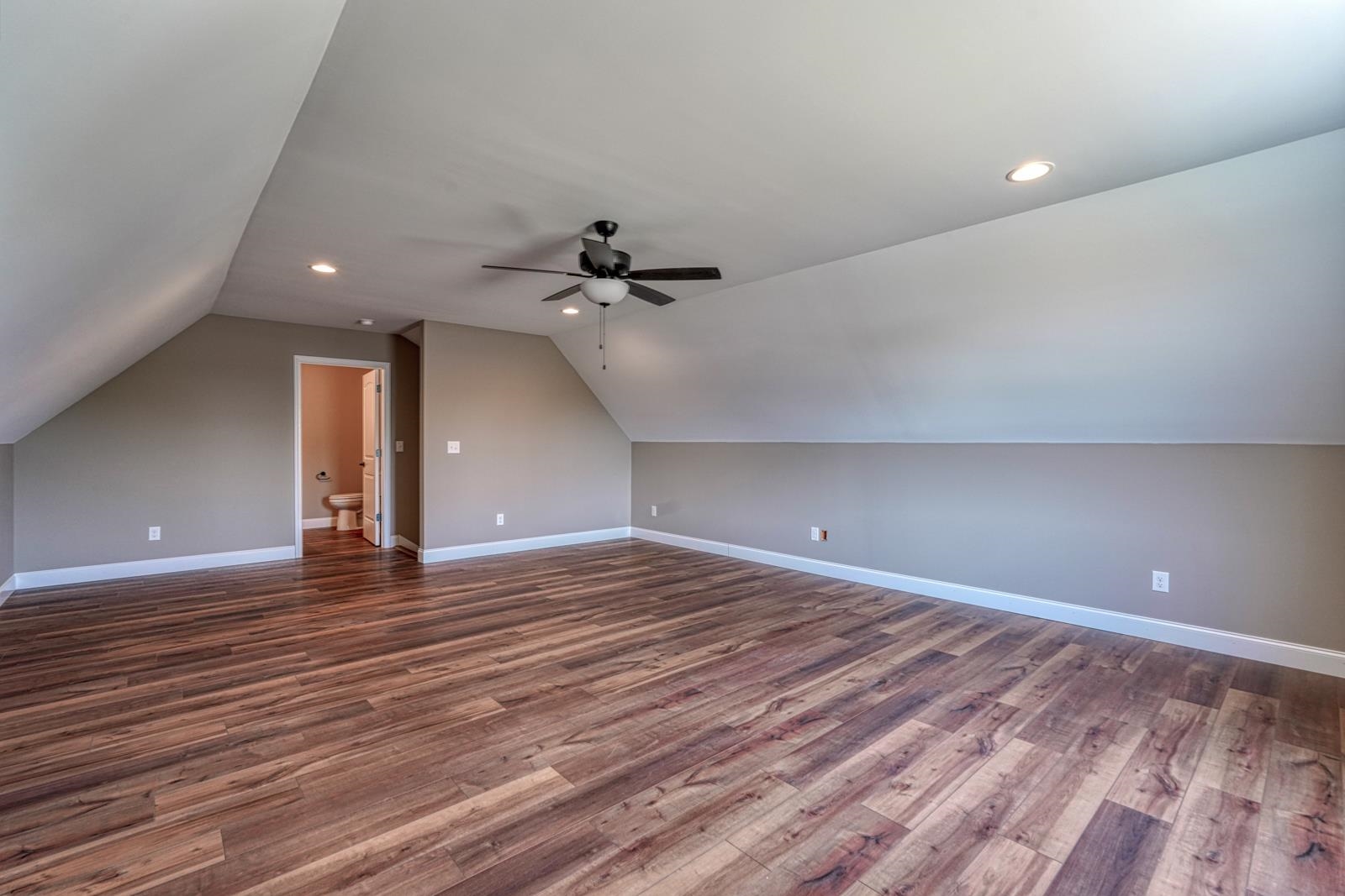 756 Ruby Golightly Drive Property Photo 18