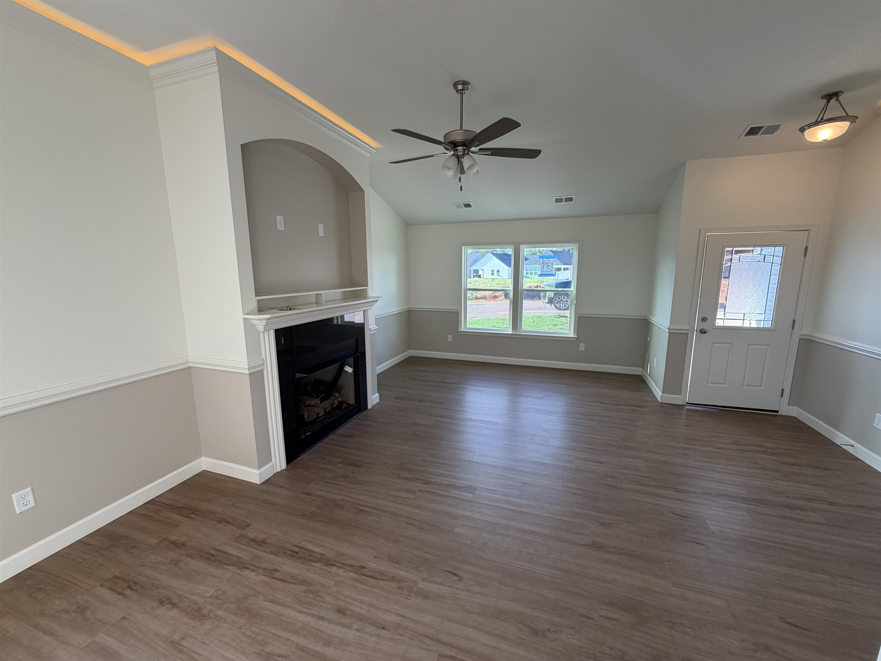 1733 Spruce Knoll Street Property Photo 5