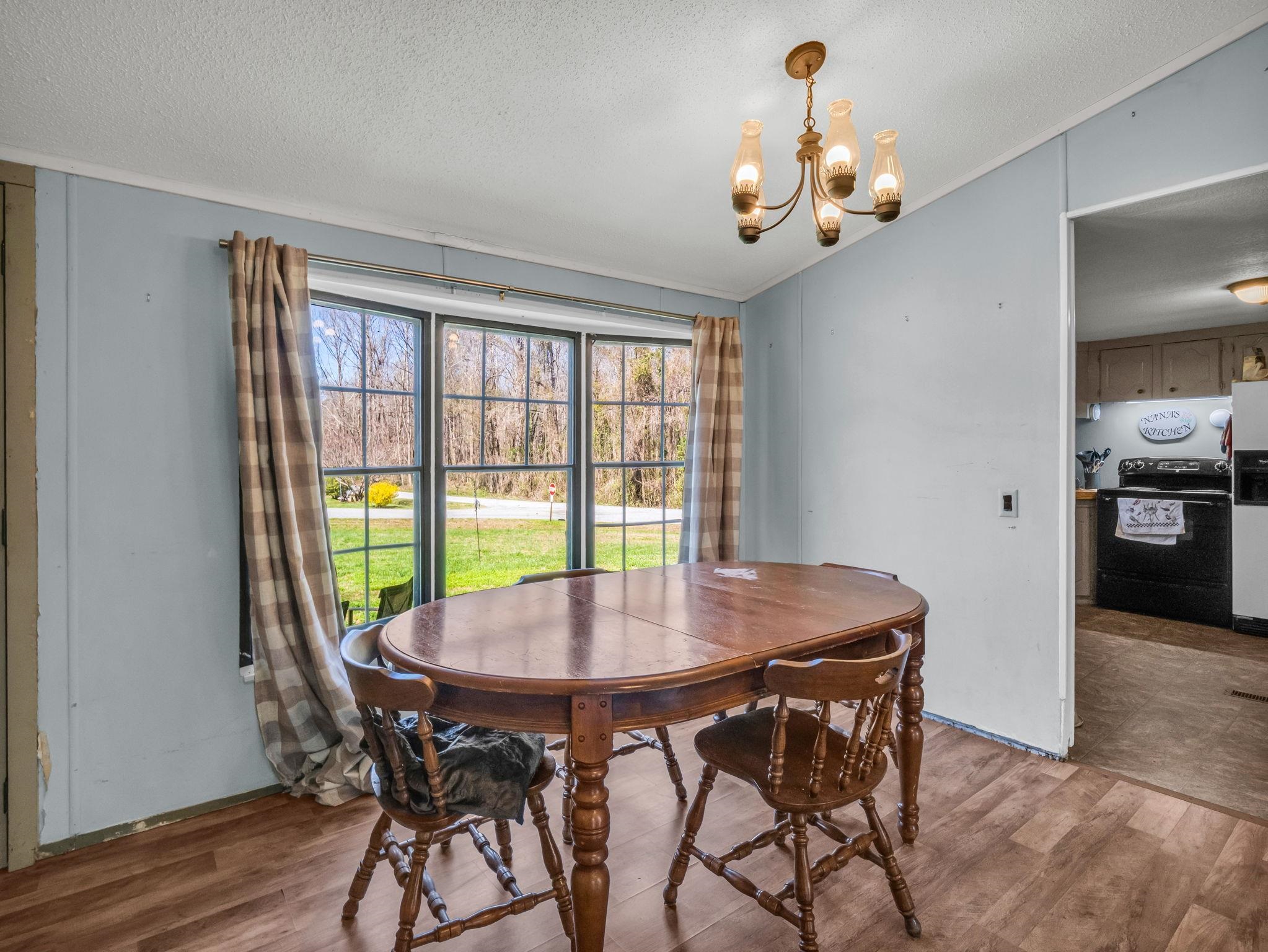 122 Hotel Hill Drive Property Photo 6