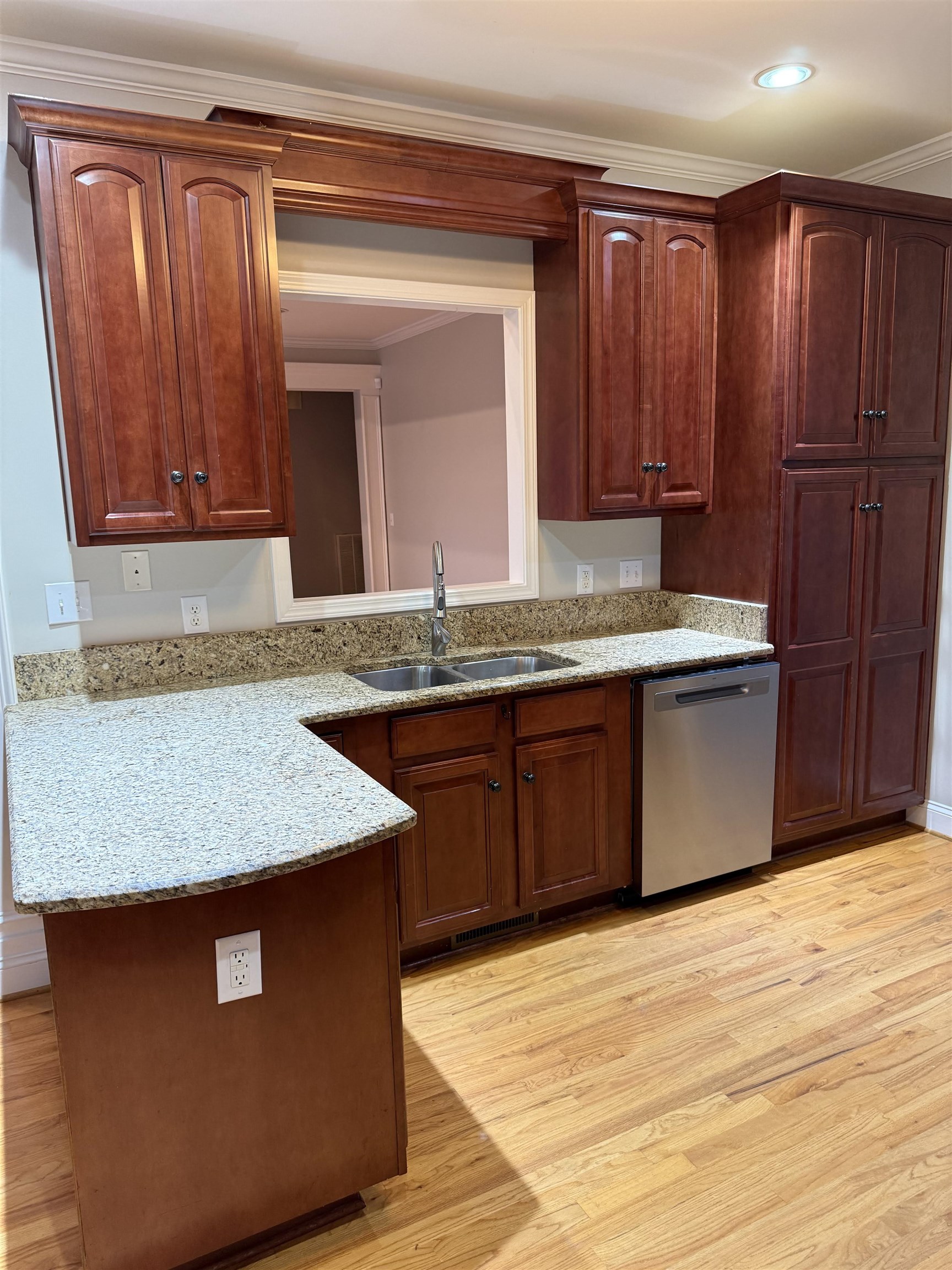 252 Cedar Bluff Drive Property Photo 10