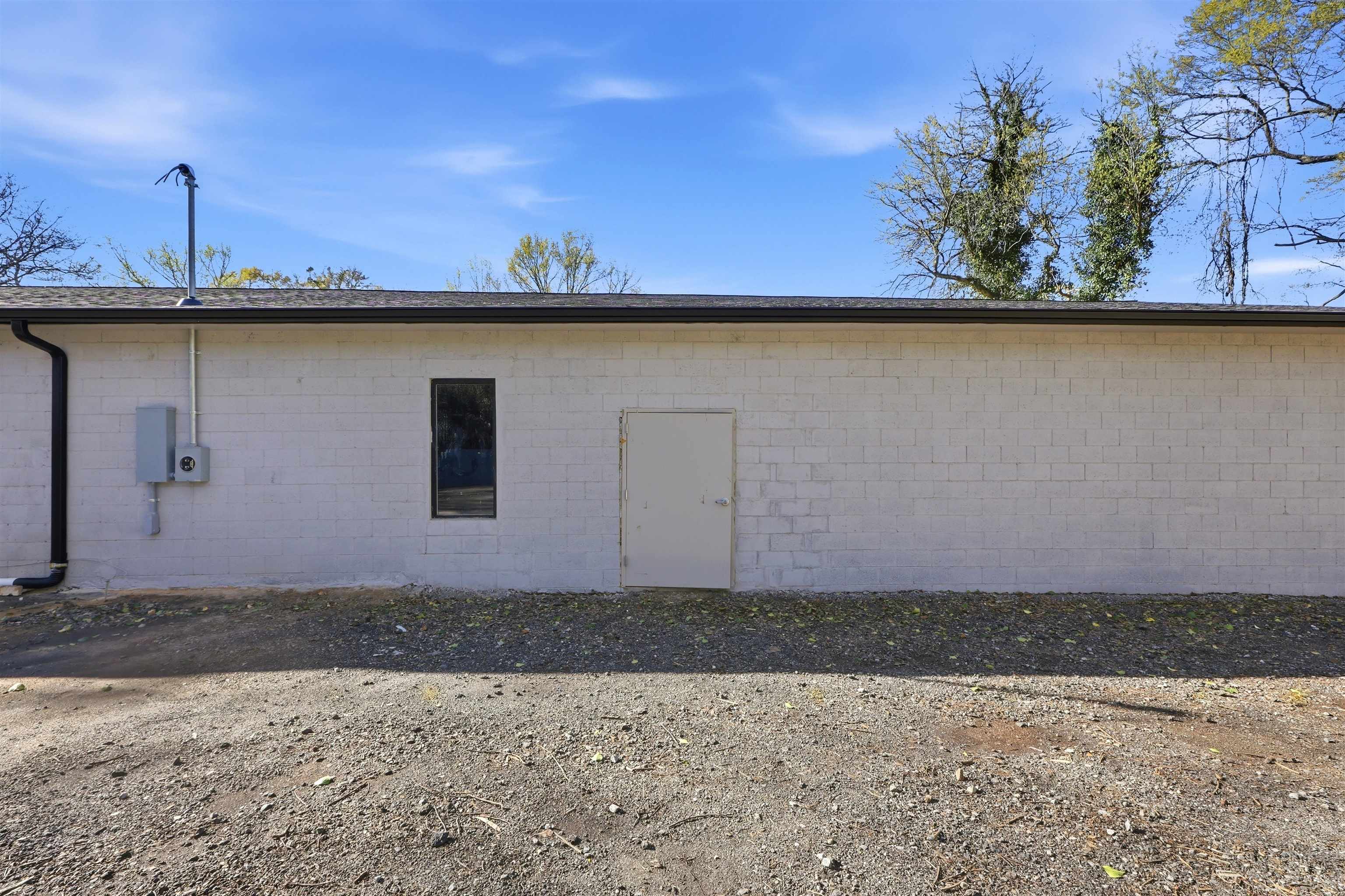 203 Caulder Circle Property Photo 7