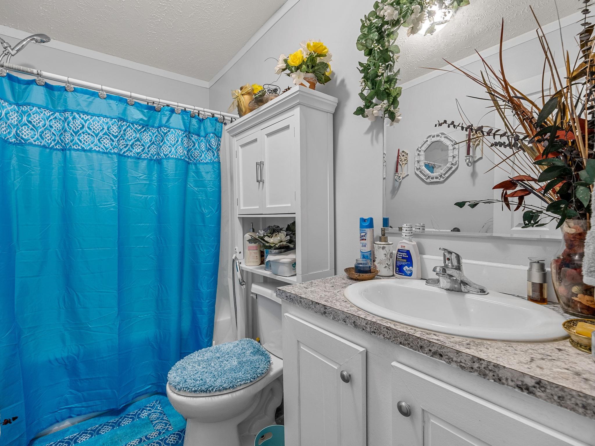 444 Summerland Drive Property Photo 12