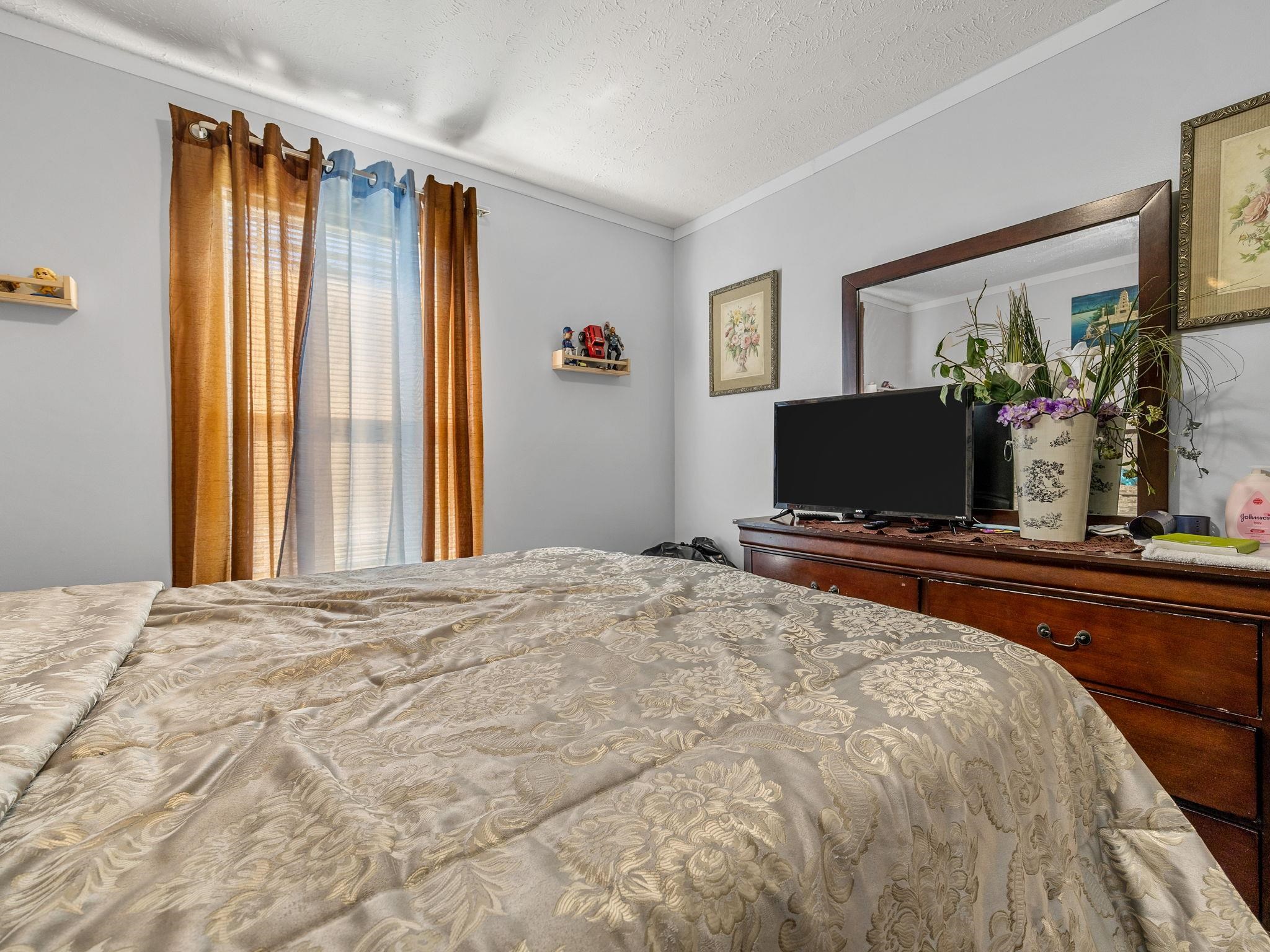 444 Summerland Drive Property Photo 14