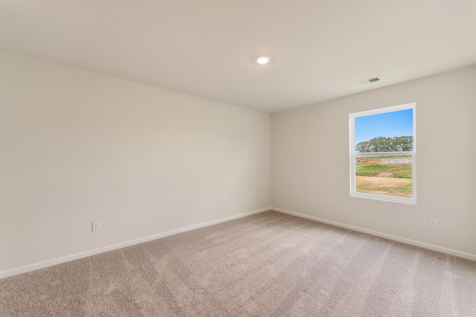 5018 Radley Road Property Photo 5