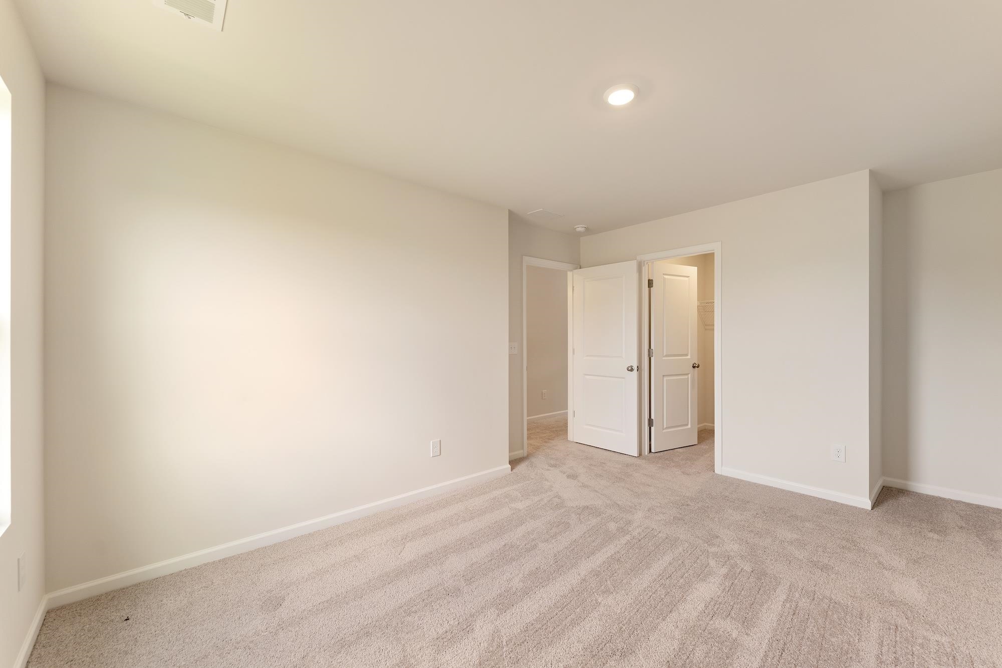 5018 Radley Road Property Photo 6