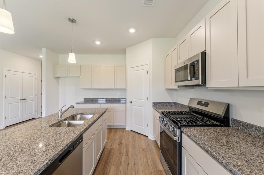 5022 Radley Road Property Photo 2
