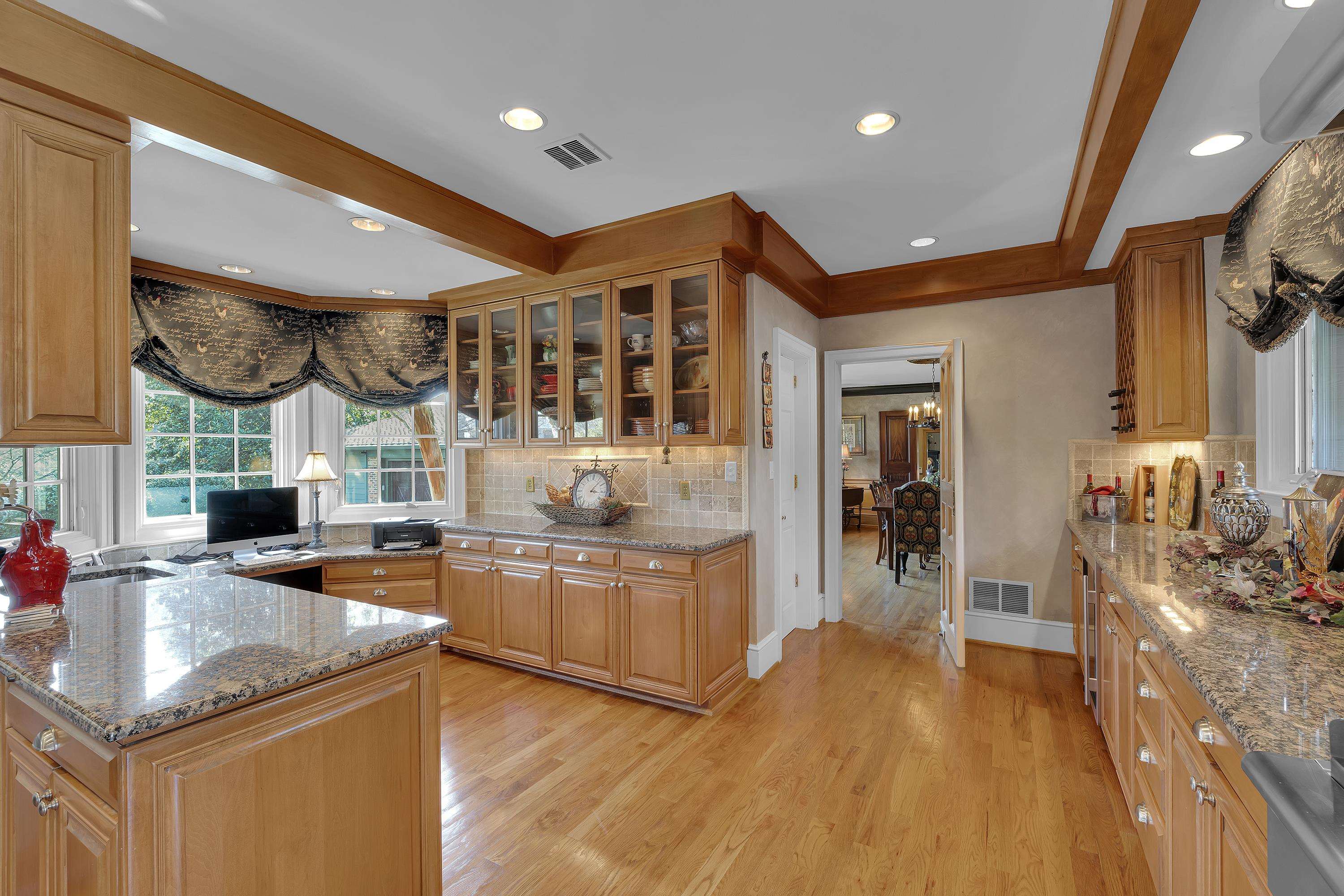 121 Montgomery Drive Property Photo 15