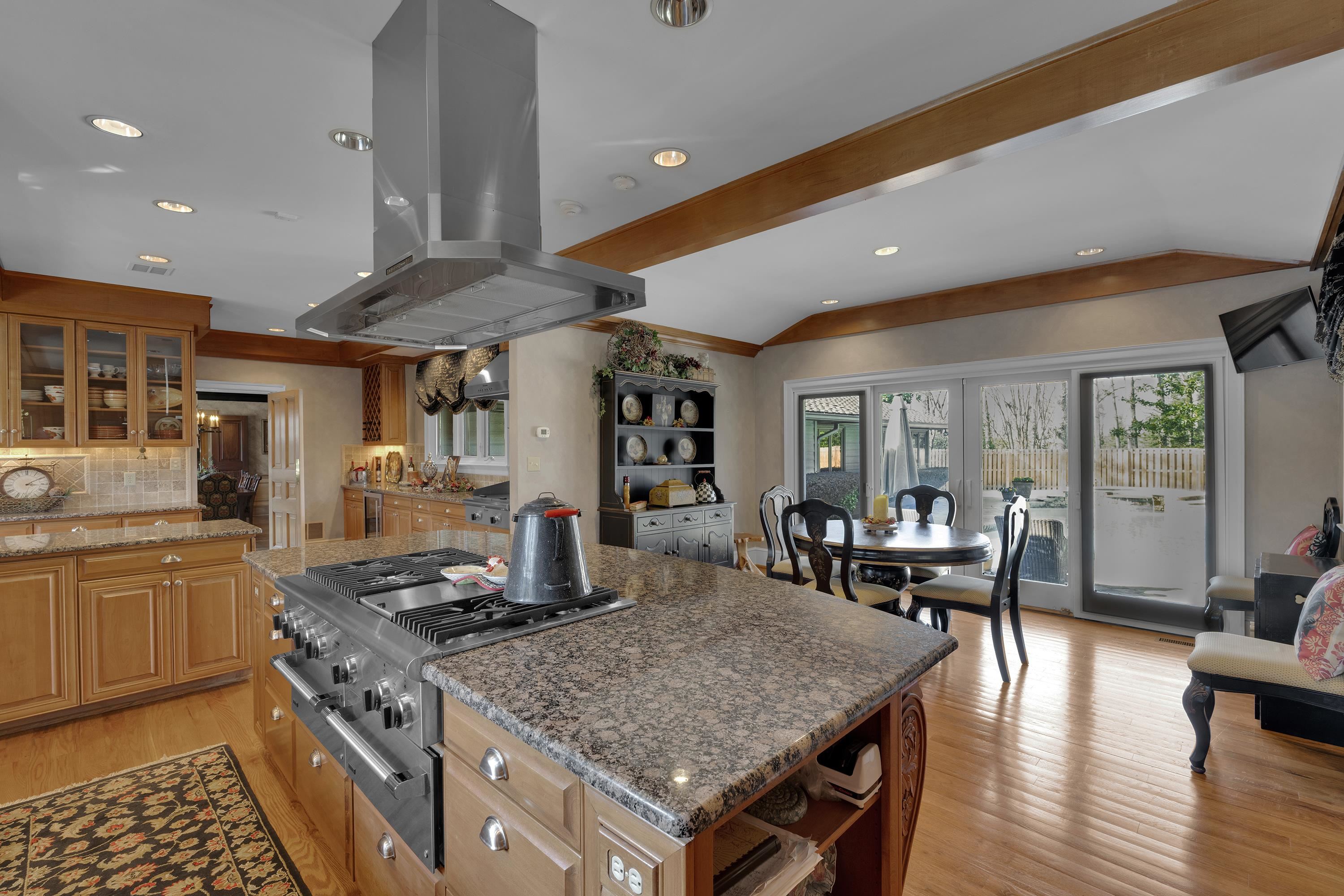 121 Montgomery Drive Property Photo 17