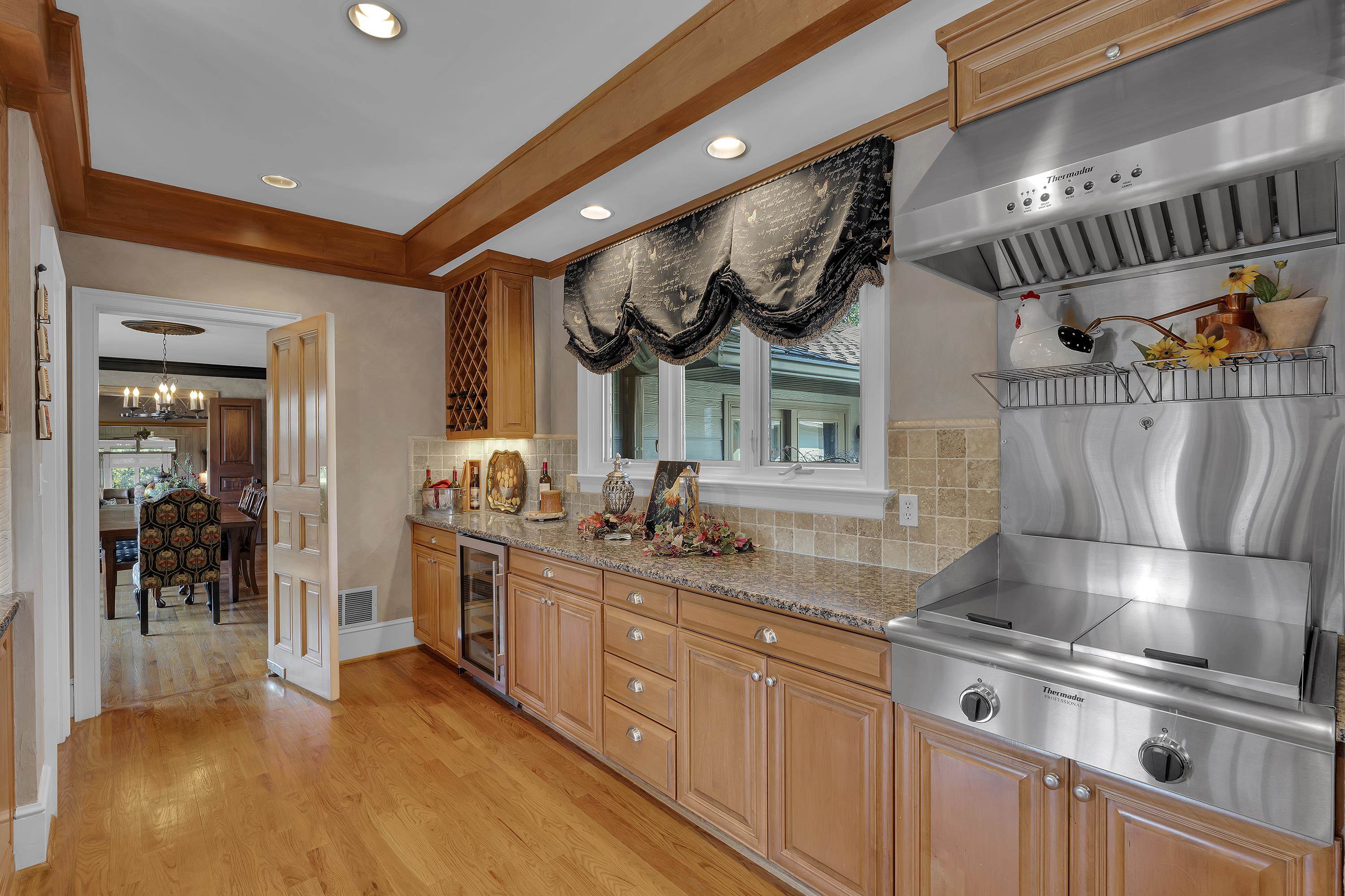 121 Montgomery Drive Property Photo 18