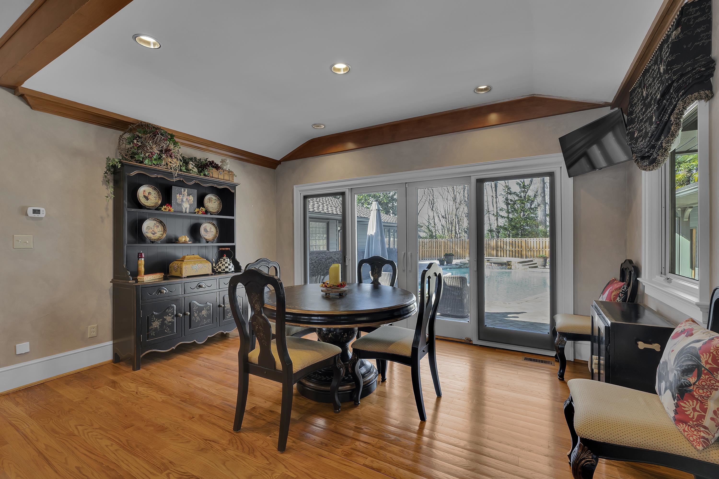 121 Montgomery Drive Property Photo 19
