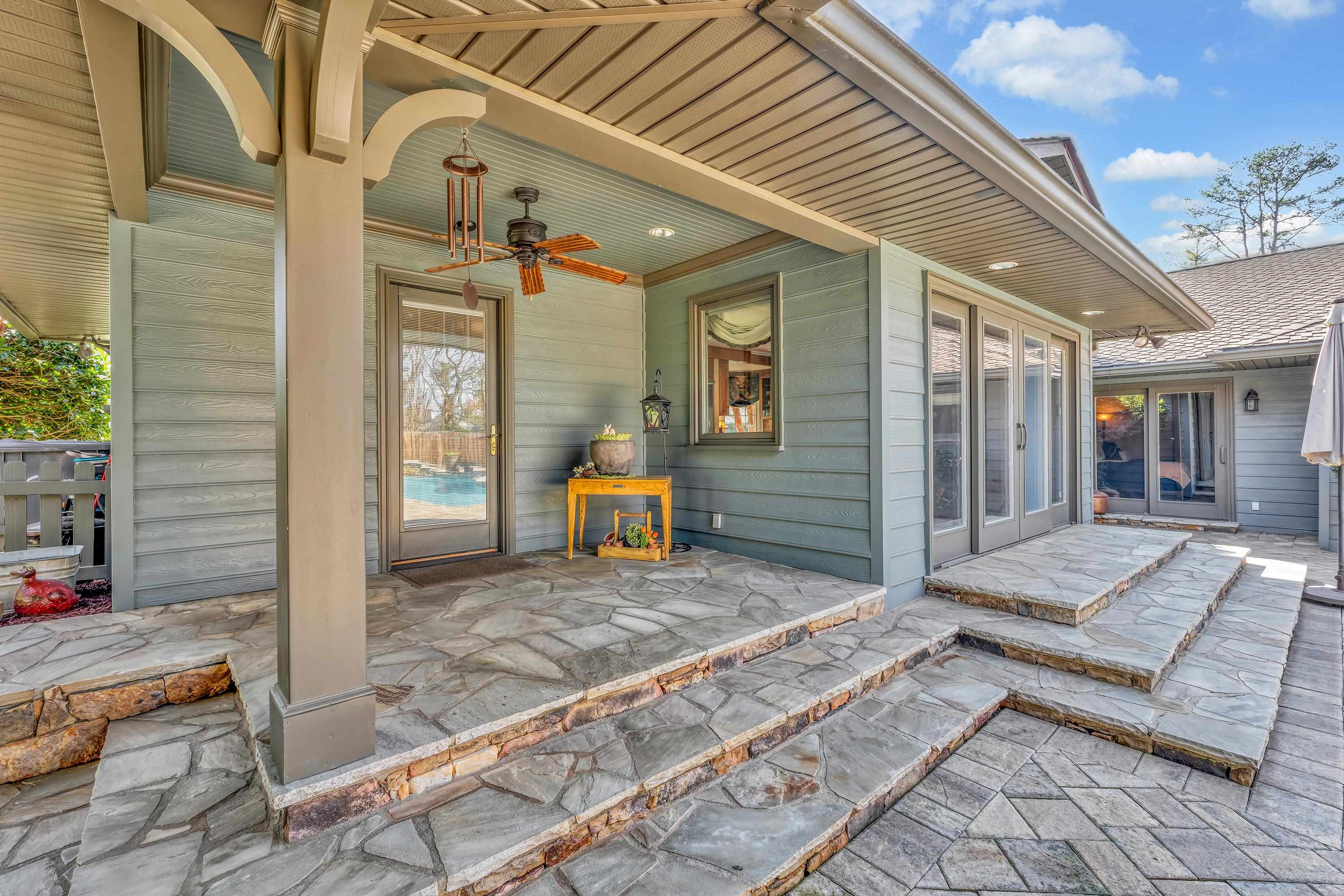 121 Montgomery Drive Property Photo 36