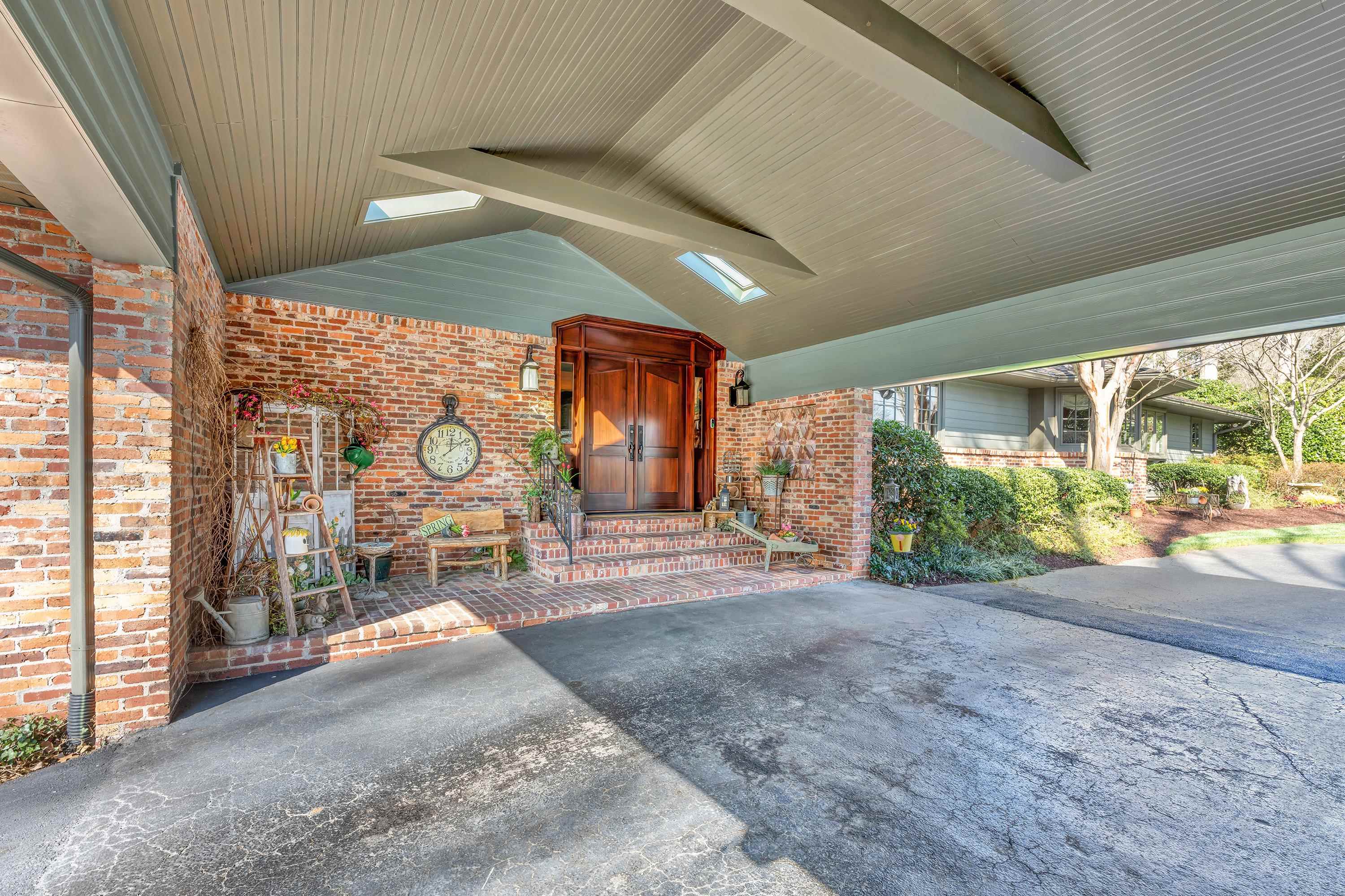 121 Montgomery Drive Property Photo 39