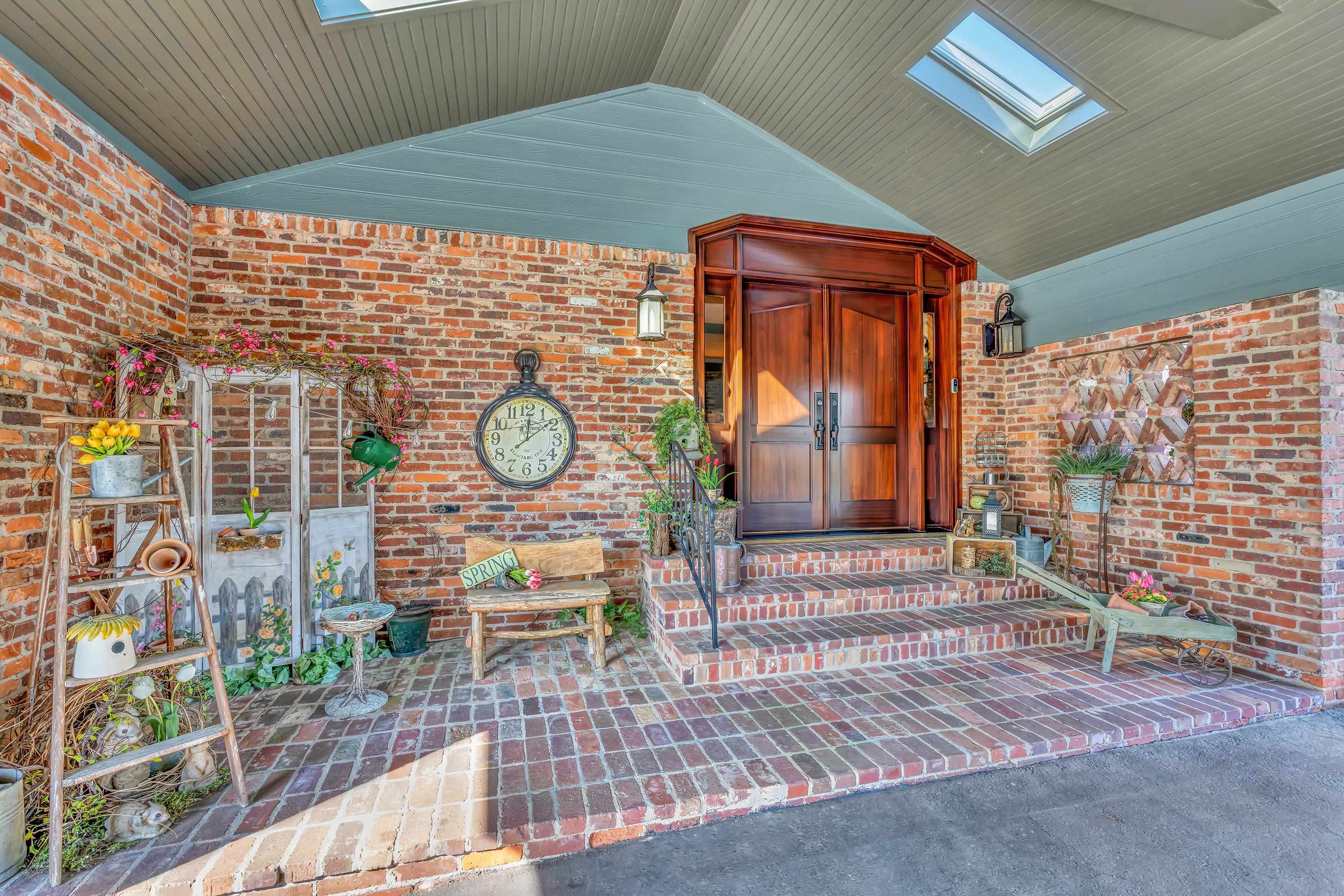 121 Montgomery Drive Property Photo 41