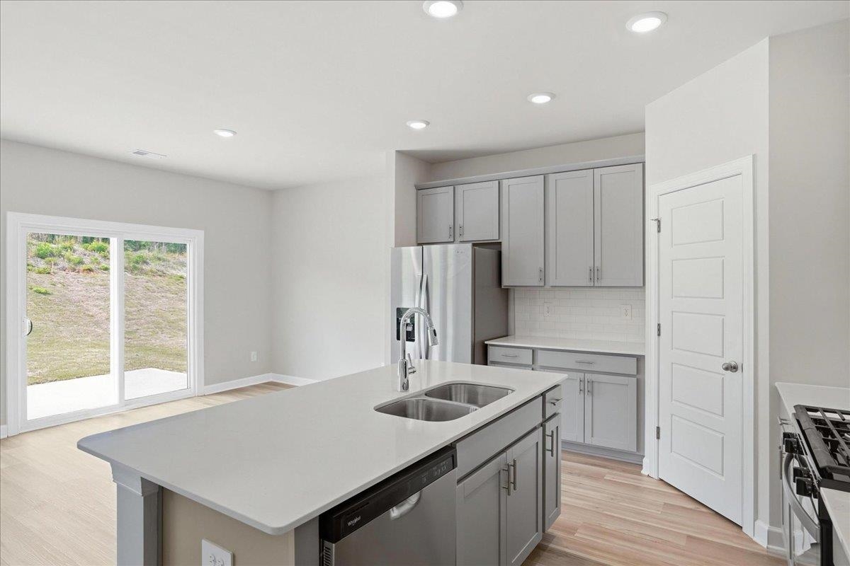 1545 Switchback Circle Property Photo 8
