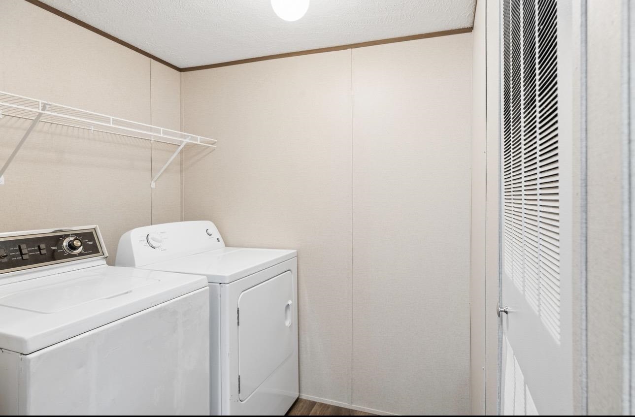 215 Jordan Drive Property Photo 14