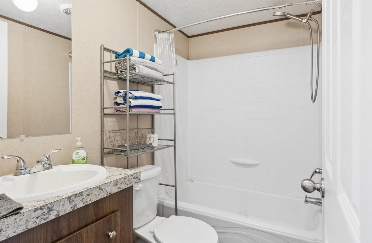 215 Jordan Drive Property Photo 18