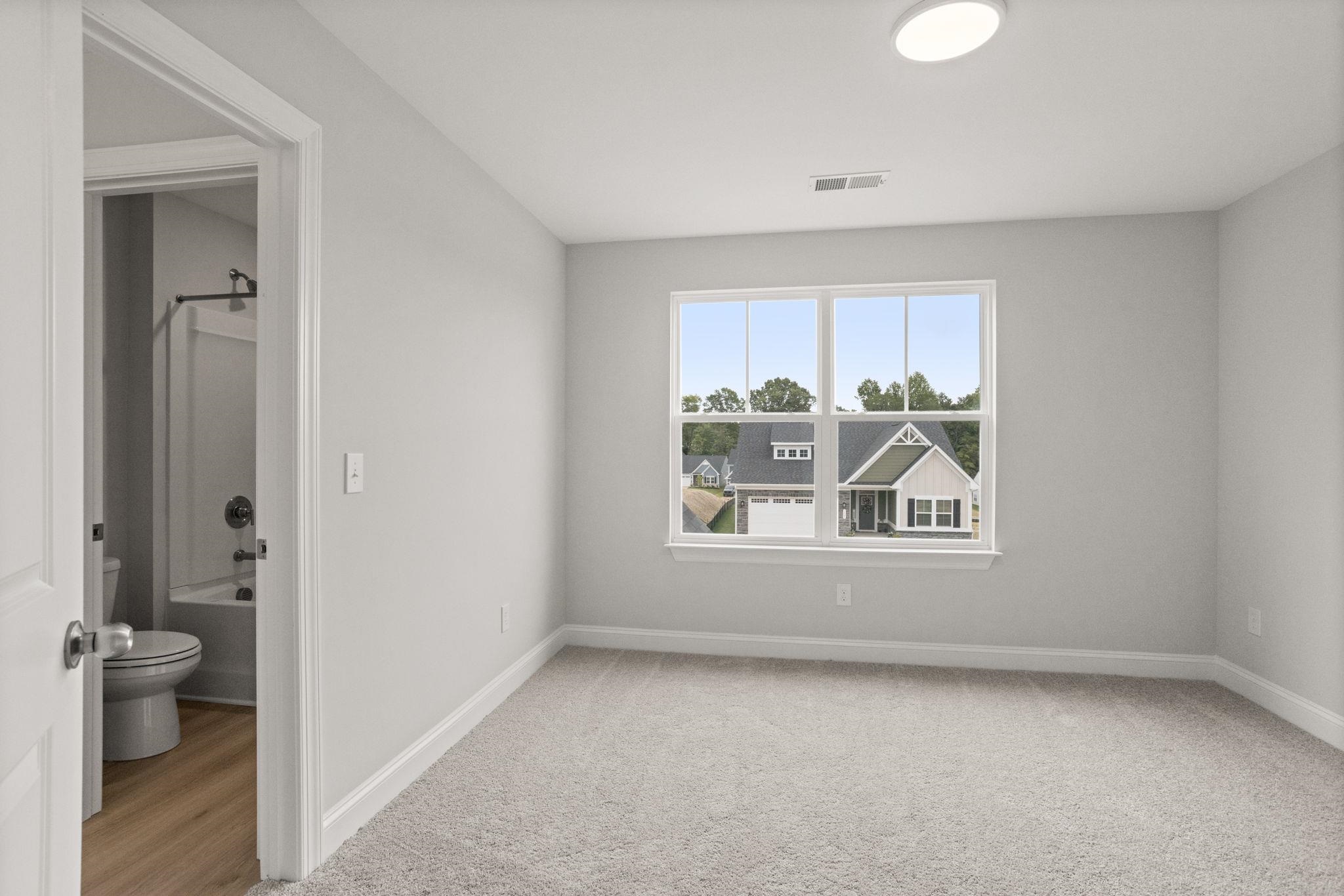 1024 Horse Whisper Run Property Photo 26