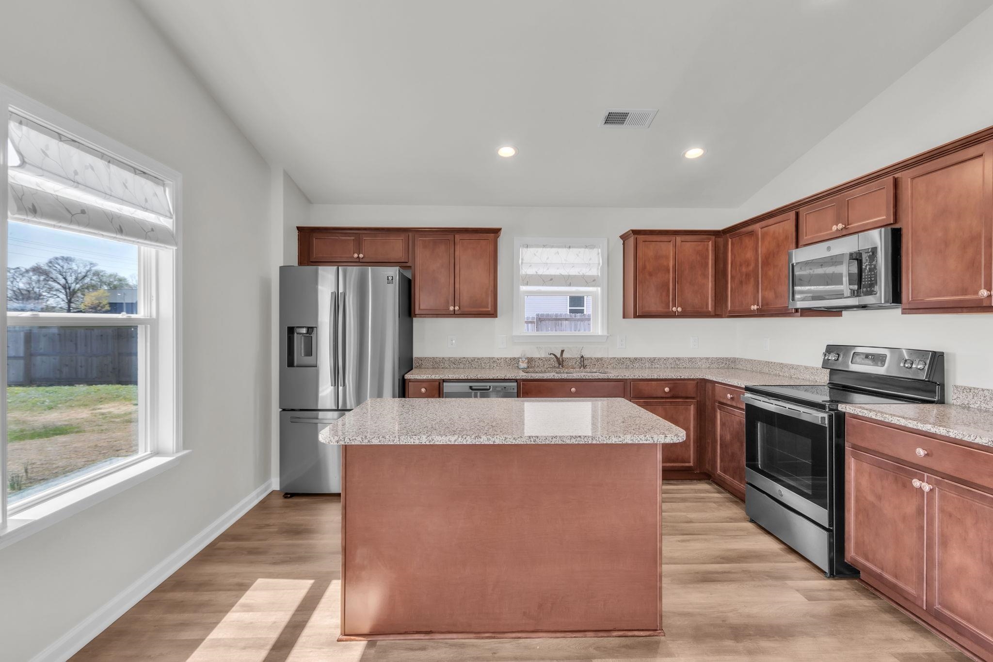 7058 Luna Mae Court Property Photo 15