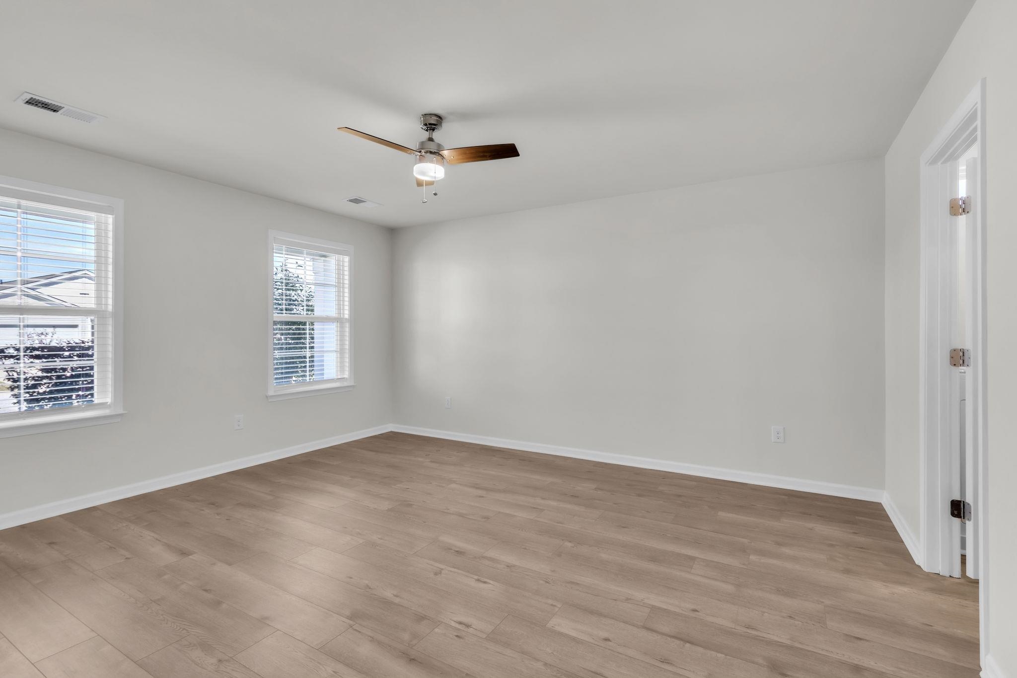 7058 Luna Mae Court Property Photo 24