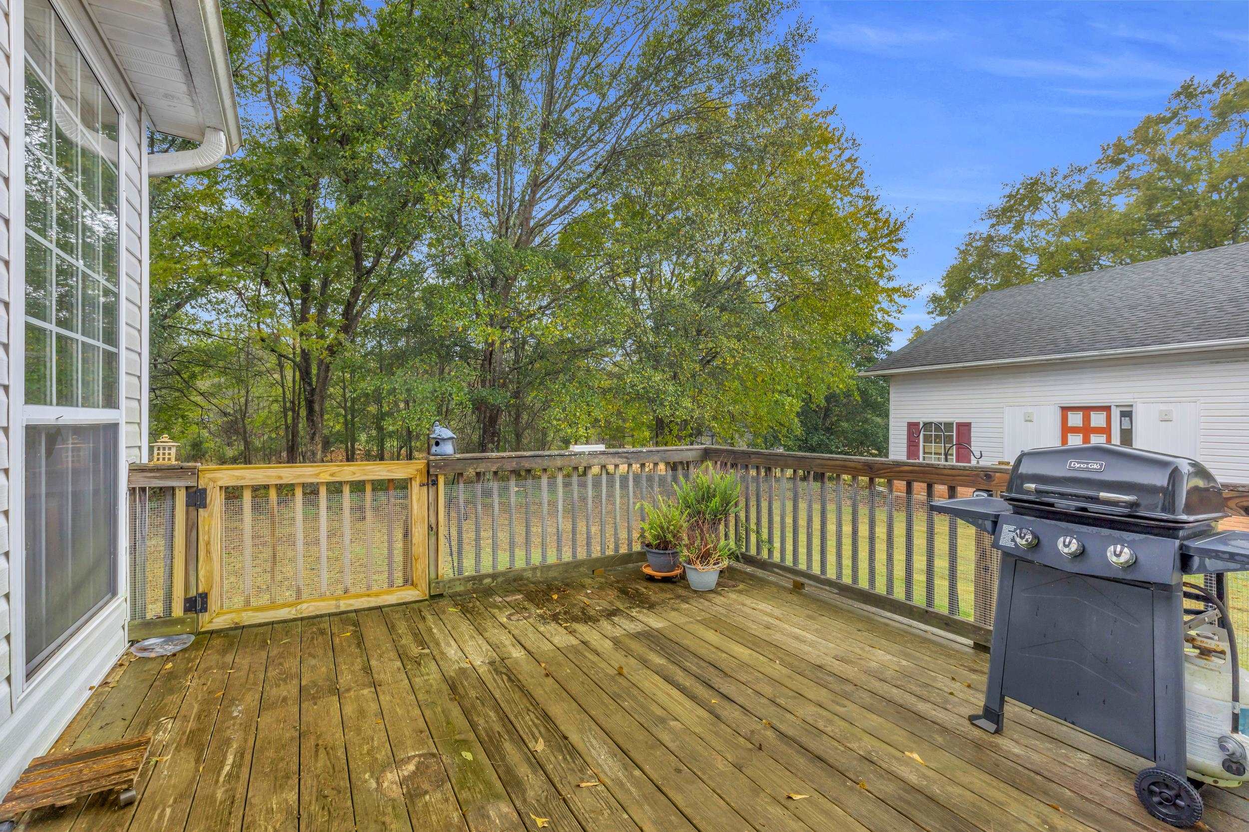 109 Sheila Drive Property Photo 26