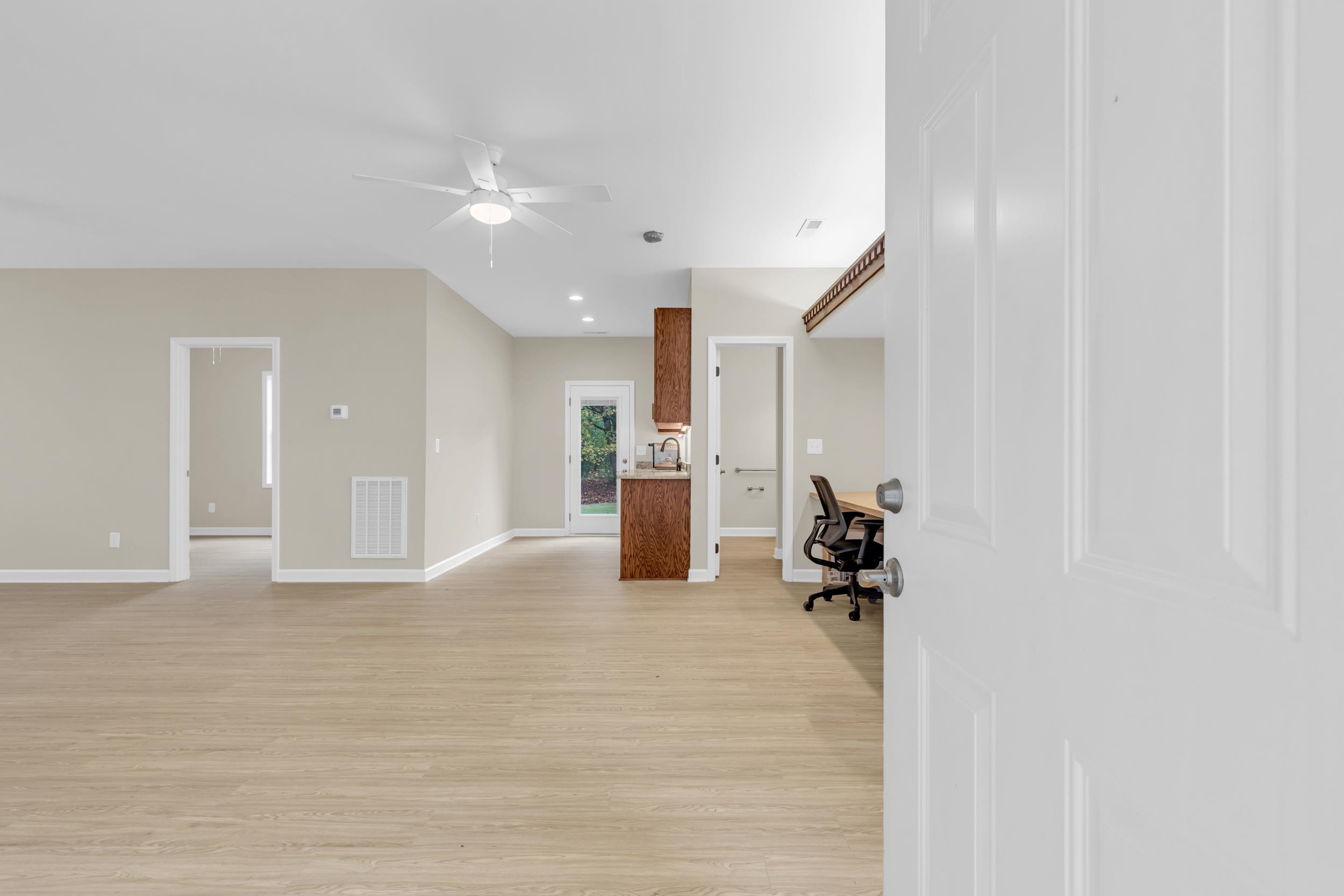 109 Sheila Drive Property Photo 35